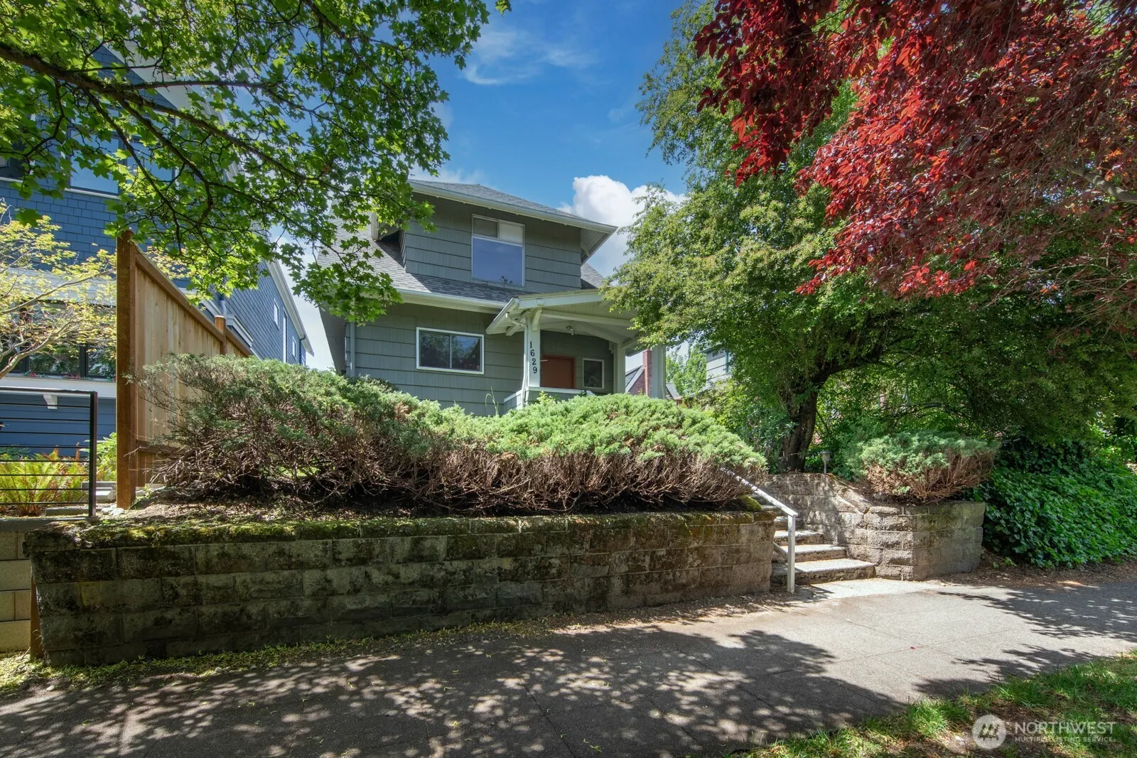 Property photo for 1629 1st Avenue W, Seattle