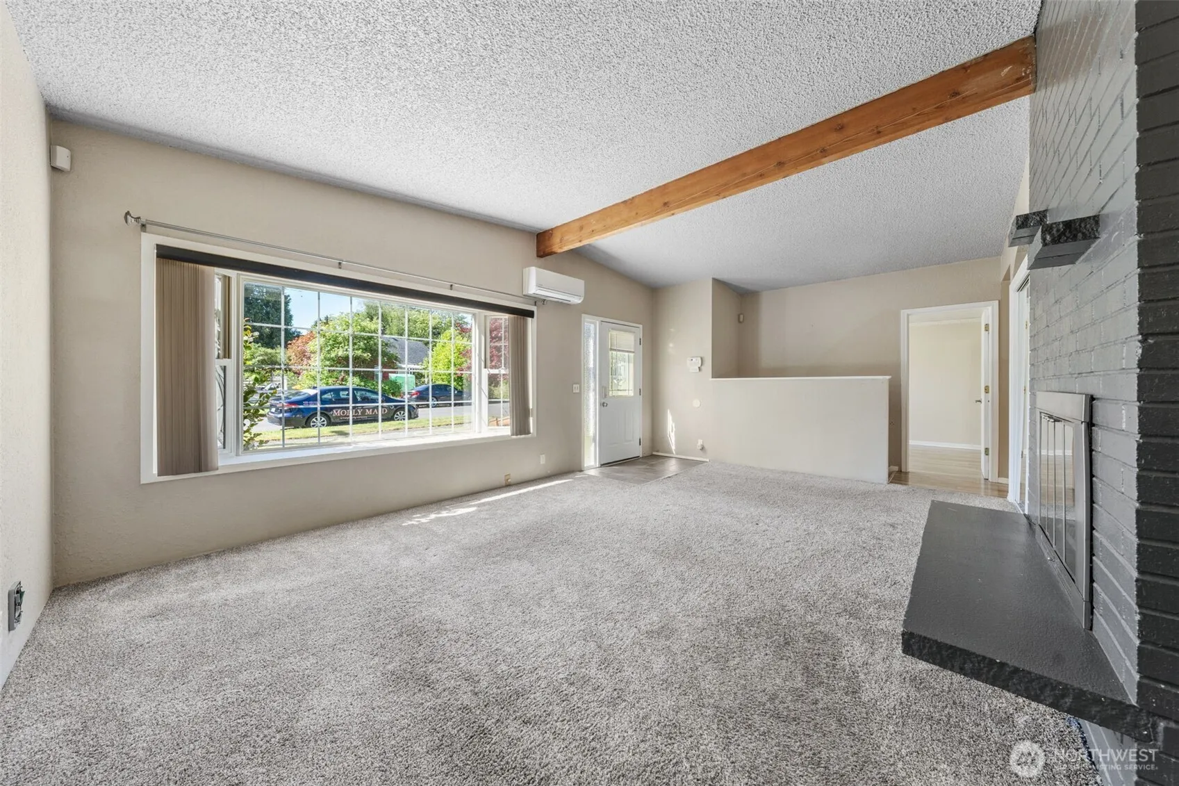 Property photo for 11401 69th Place S, Seattle photo 2