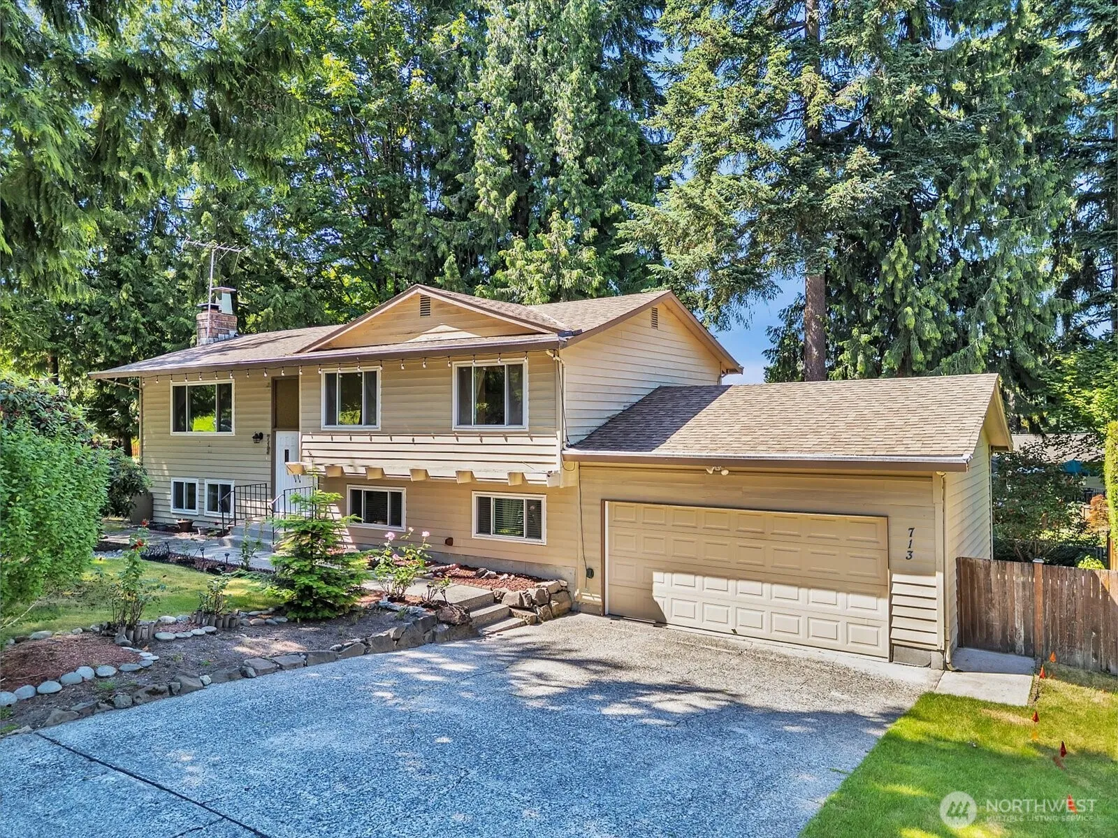 Property photo for 713 220th Street Sw, Bothell