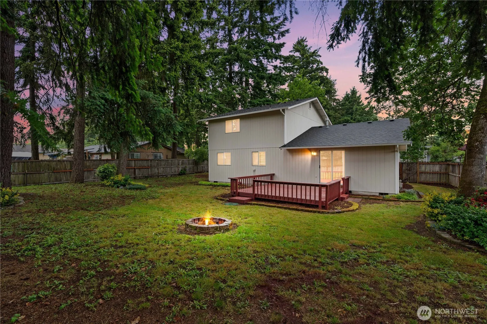 Property photo for 18802 10th Avenue Ct E, Tacoma photo 2