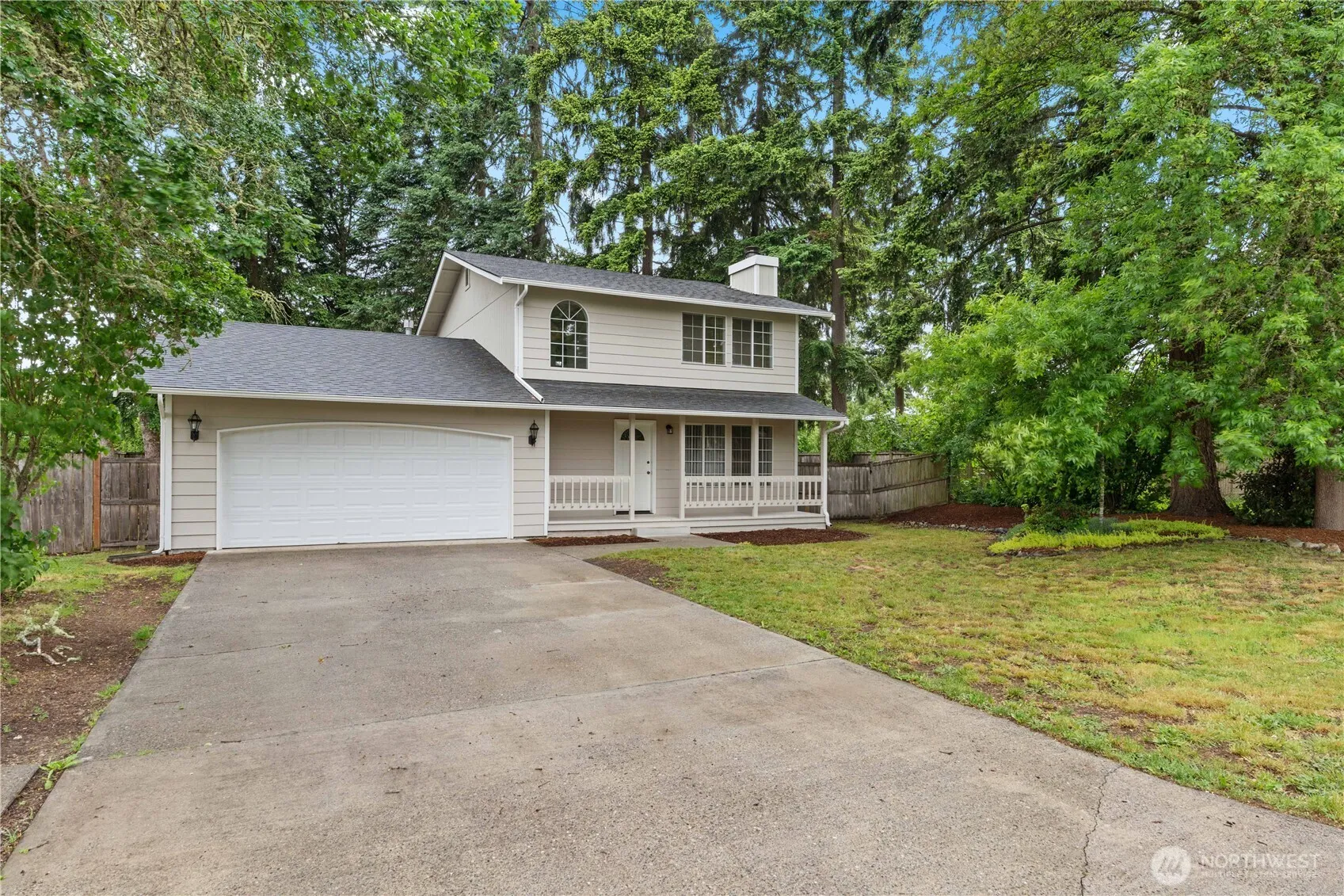 Property photo for 18802 10th Avenue Ct E, Tacoma photo 3