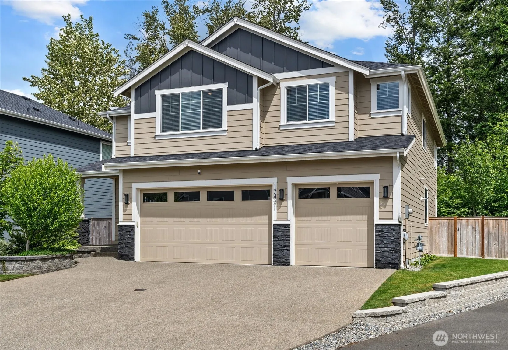Property photo for 17421 128th Avenue Ct E, Puyallup photo 2