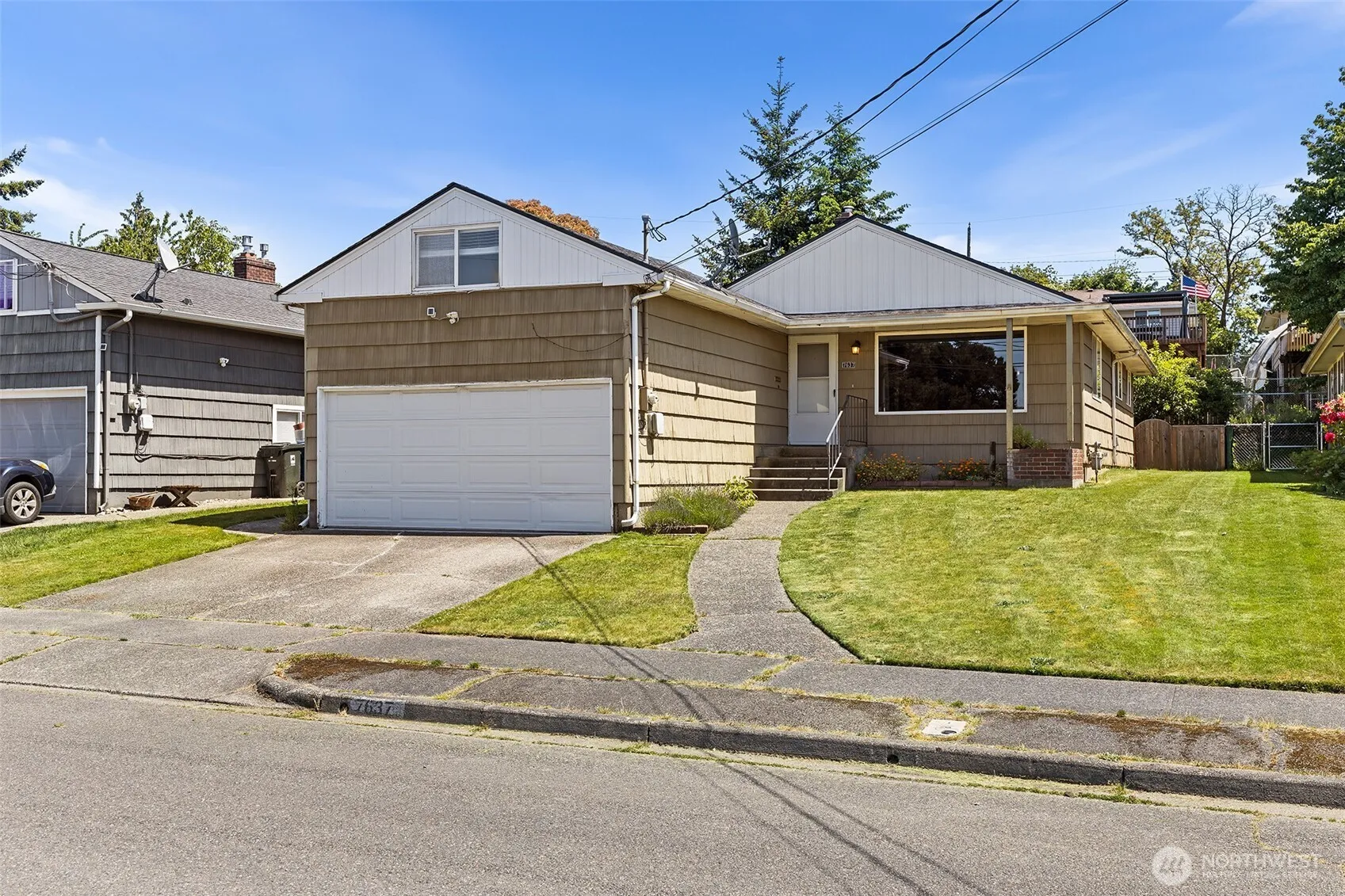 Property photo for 7637 S I Street, Tacoma