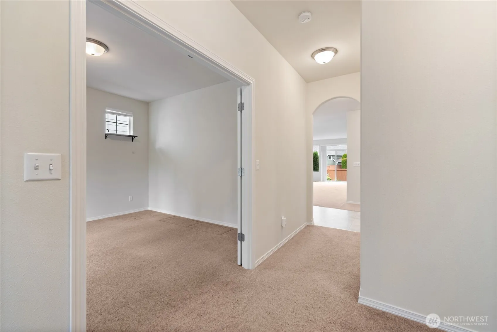 Property photo for 9030 Campus Glen Drive Ne, Lacey photo 5