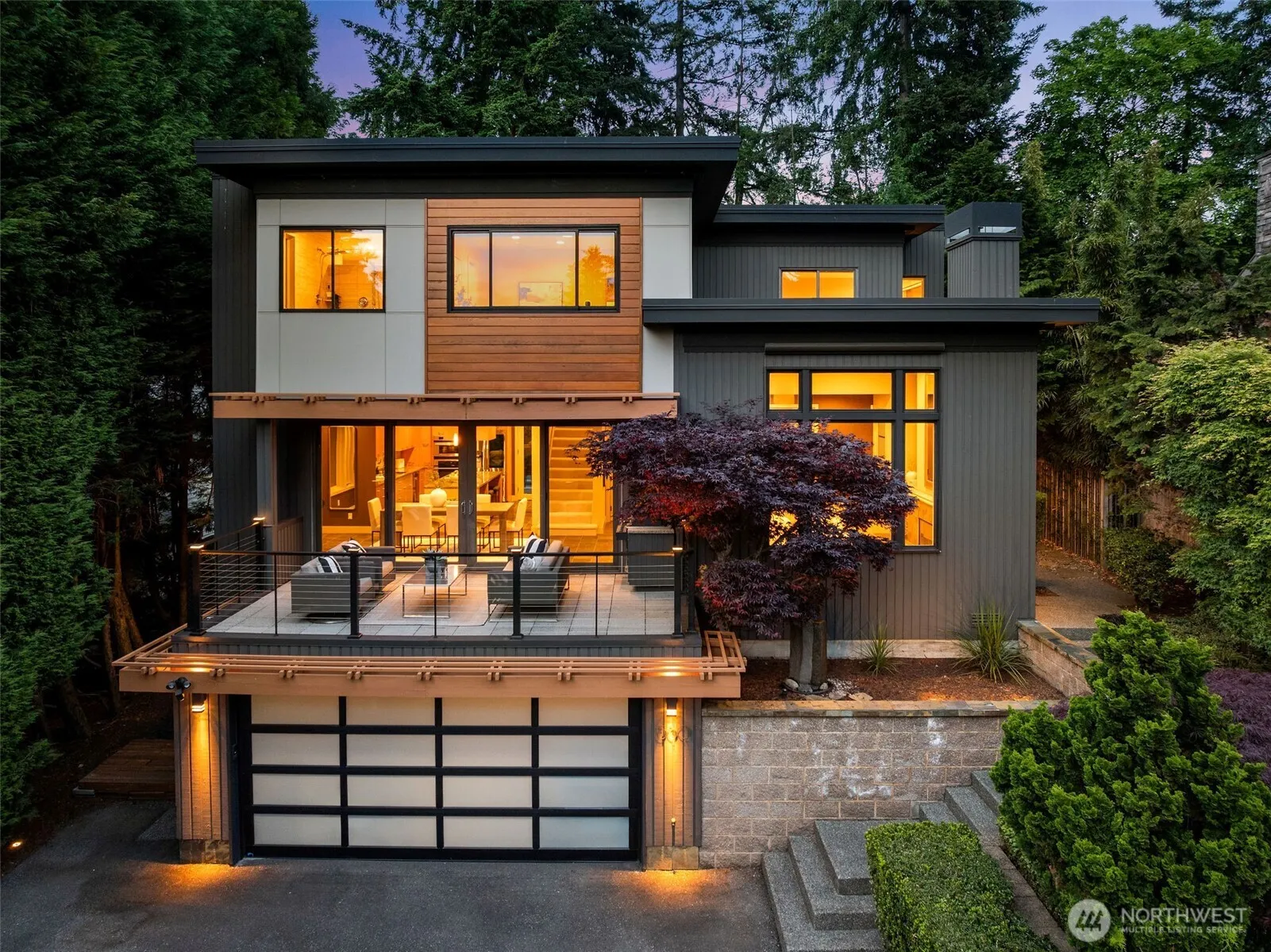 Property photo for 530 Alexander Avenue, Kirkland