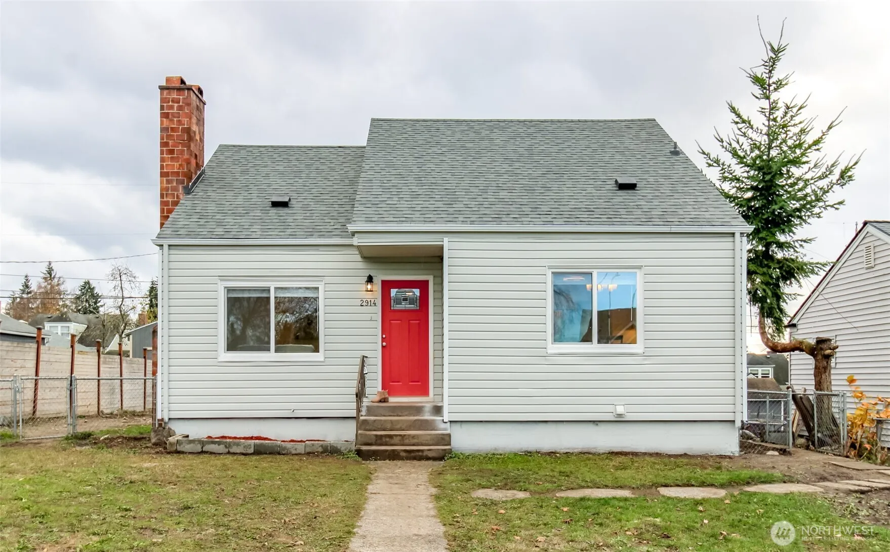 Property photo for 2914 S 17th Street, Tacoma