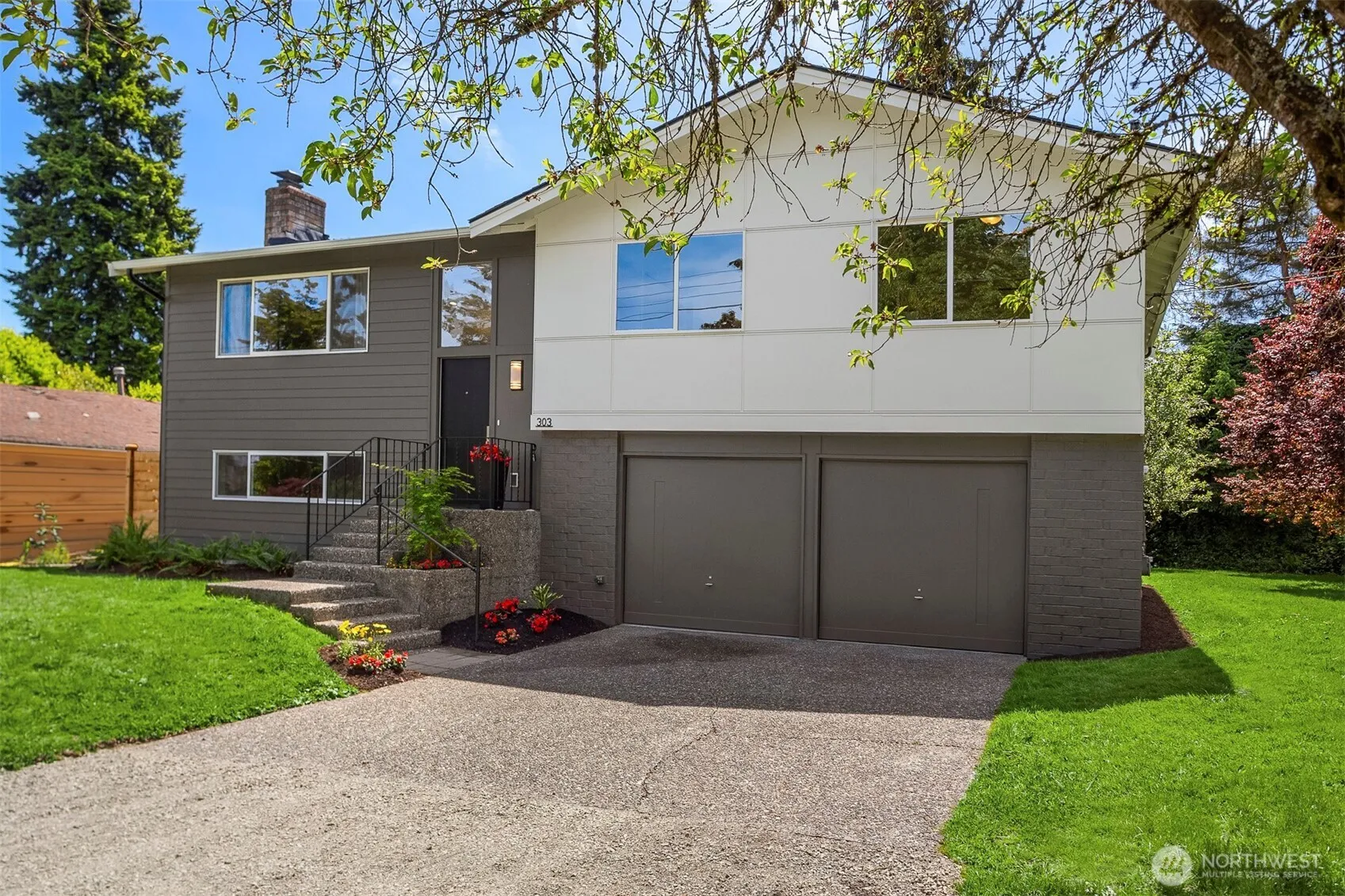 Property photo for 303 Ne 133rd Street, Seattle