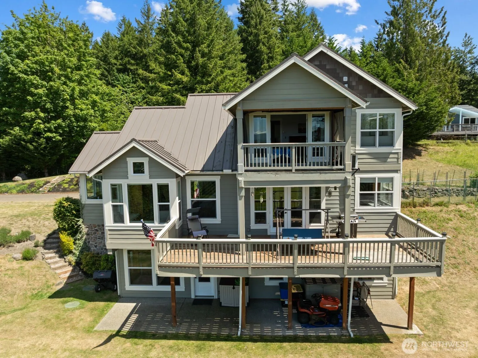 Property photo for 5675 E Hillcrest Drive, Port Orchard photo 4