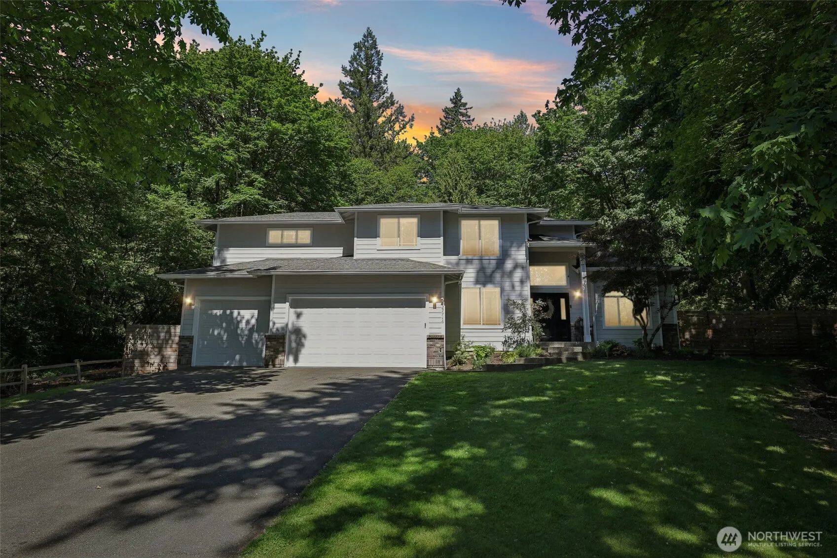 Property photo for 27716 Ne 30th Street, Redmond