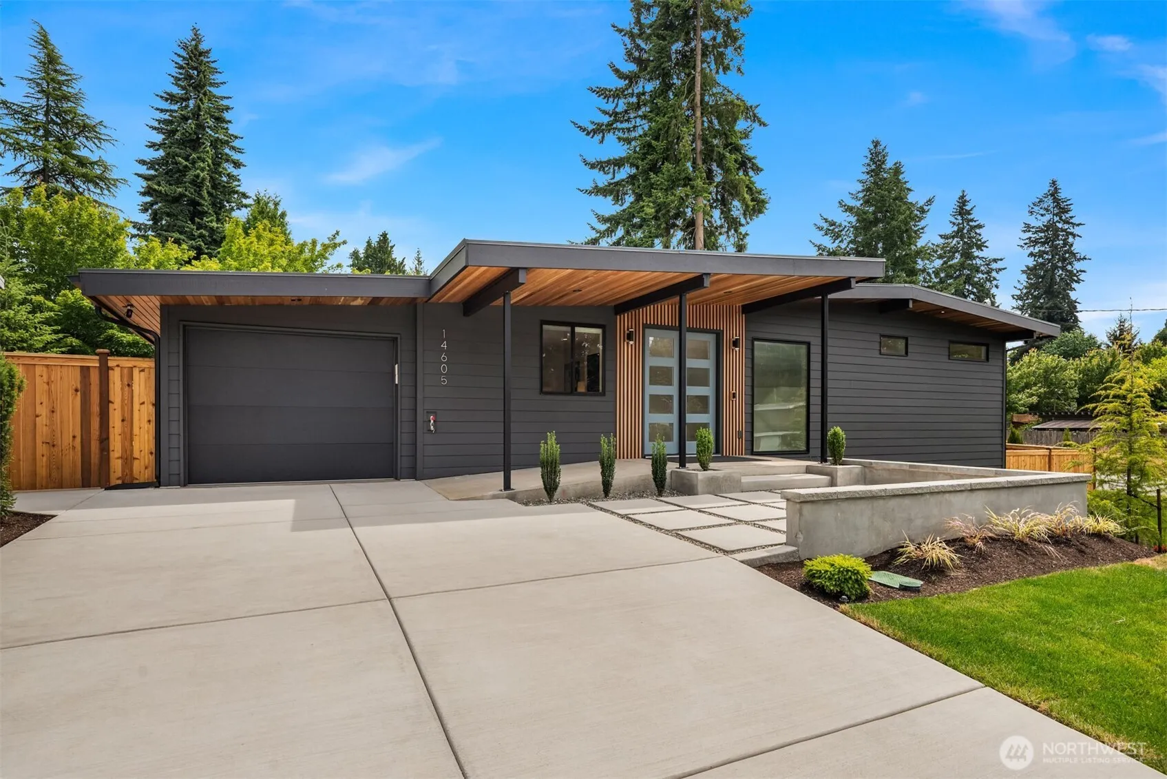 Property photo for 14605 Se 14th Street, Bellevue