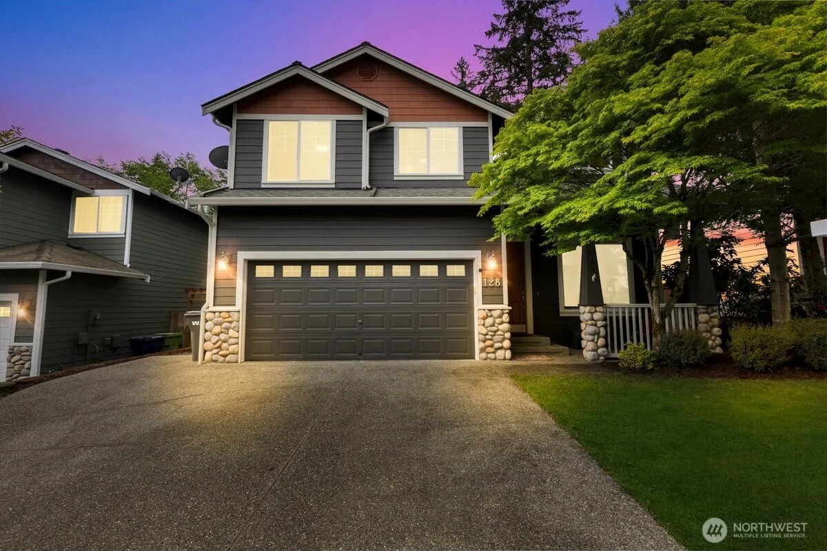 Property photo for 128 202nd Street Se, Bothell