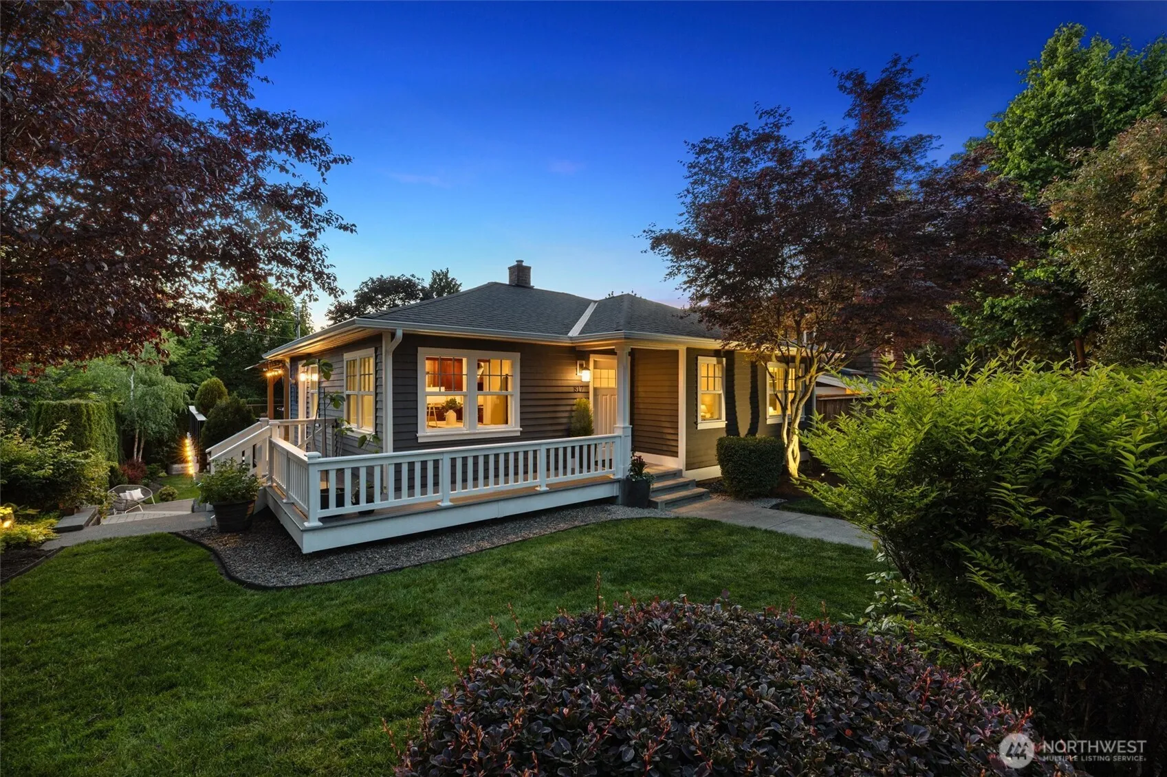 Property photo for 817 6th Street, Kirkland photo 3