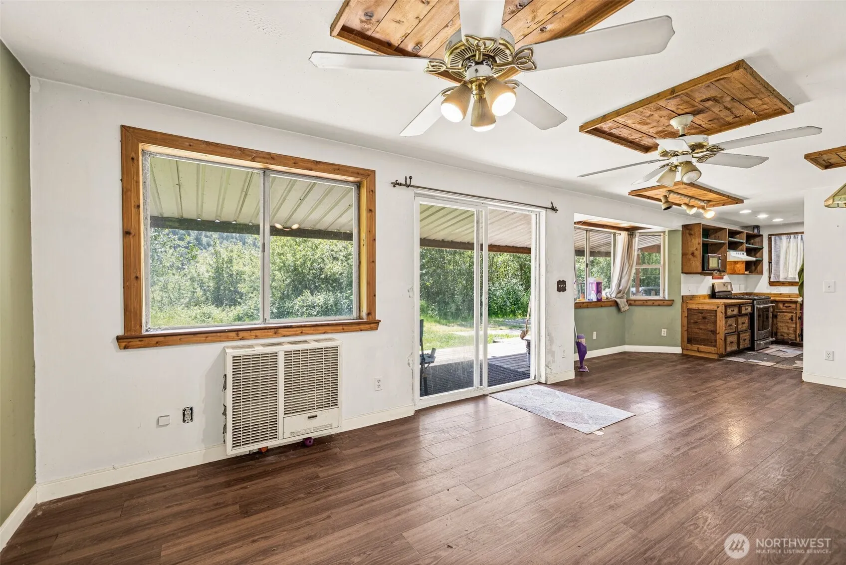 Property photo for 17601 Se Jones Road, Renton photo 5