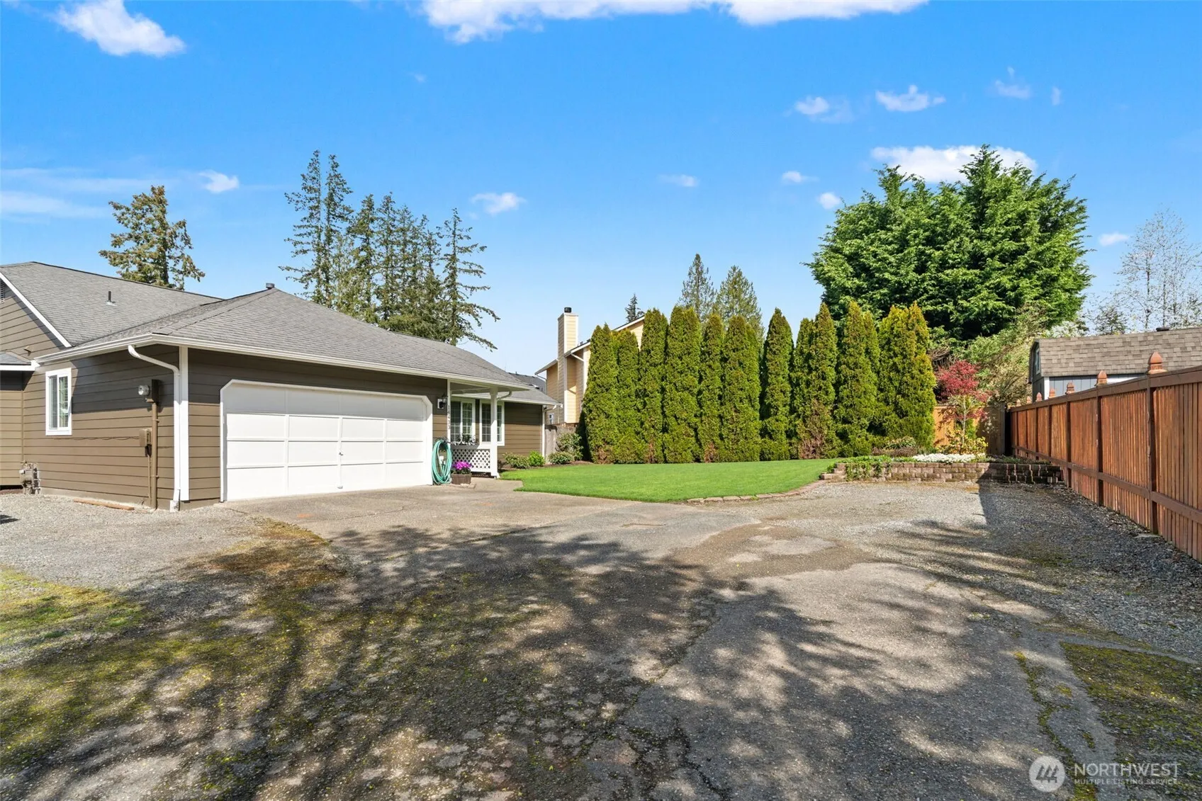 Property photo for 14433 82nd Avenue Ne, Kirkland photo 3