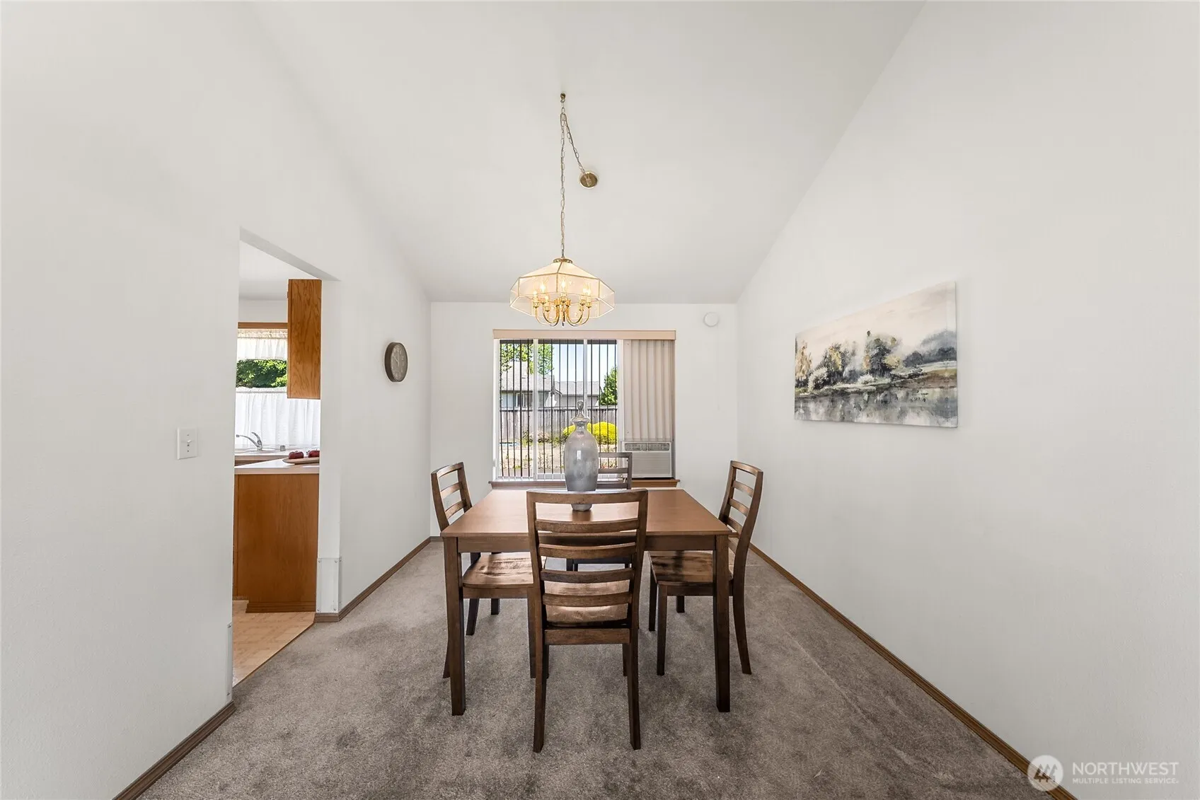 Property photo for 913 131st Street Ct E, Tacoma photo 5