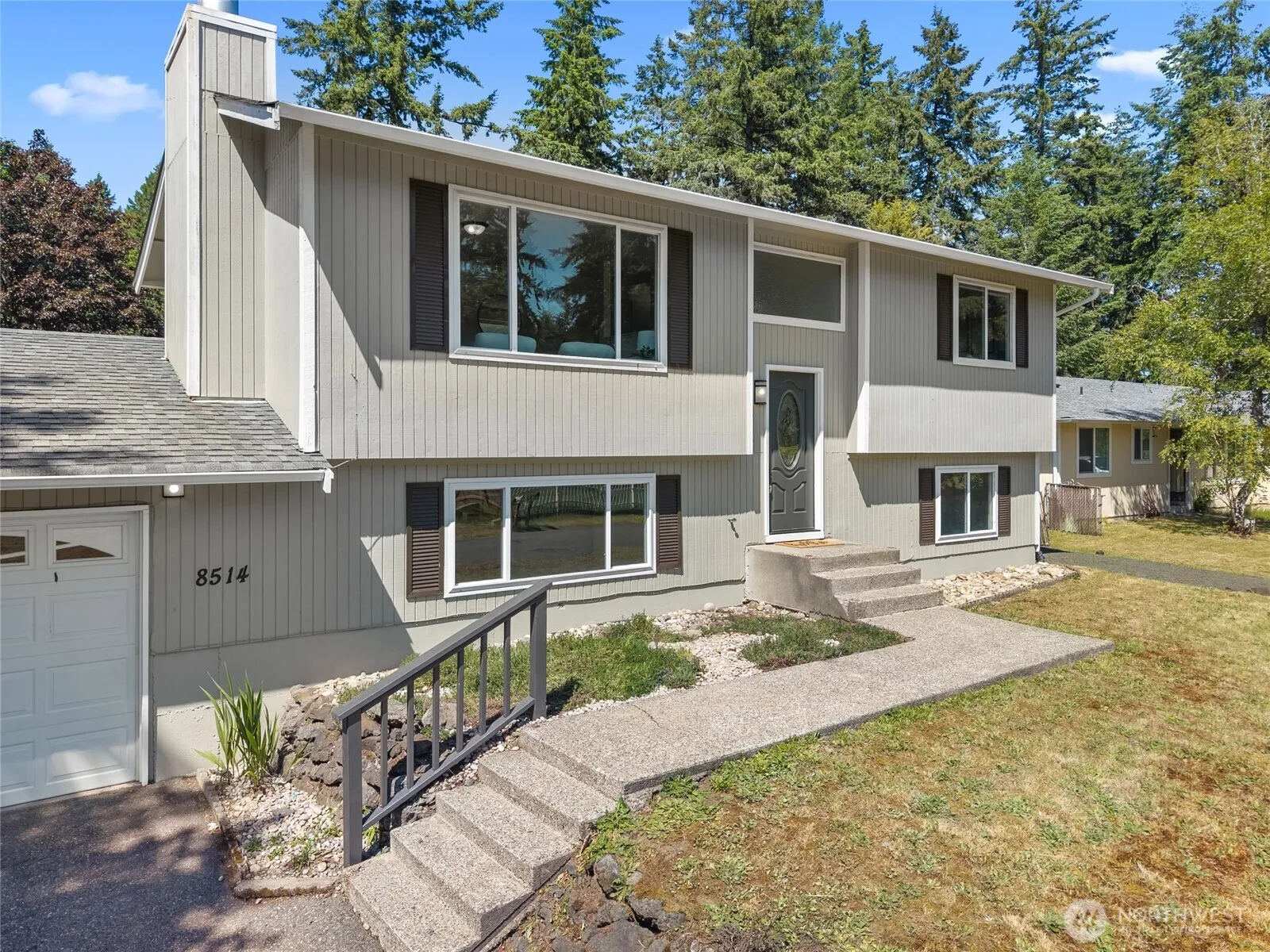 Property photo for 8514 9th Way Se, Olympia photo 3