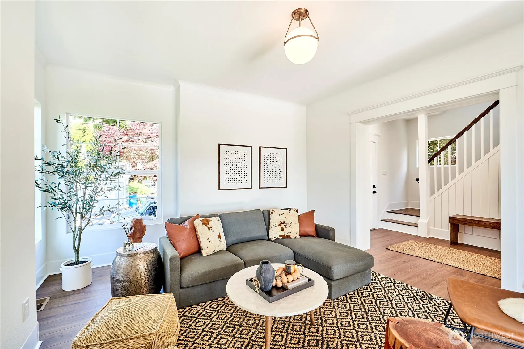 Property photo for 5045 Baker Avenue Nw, Seattle photo 5