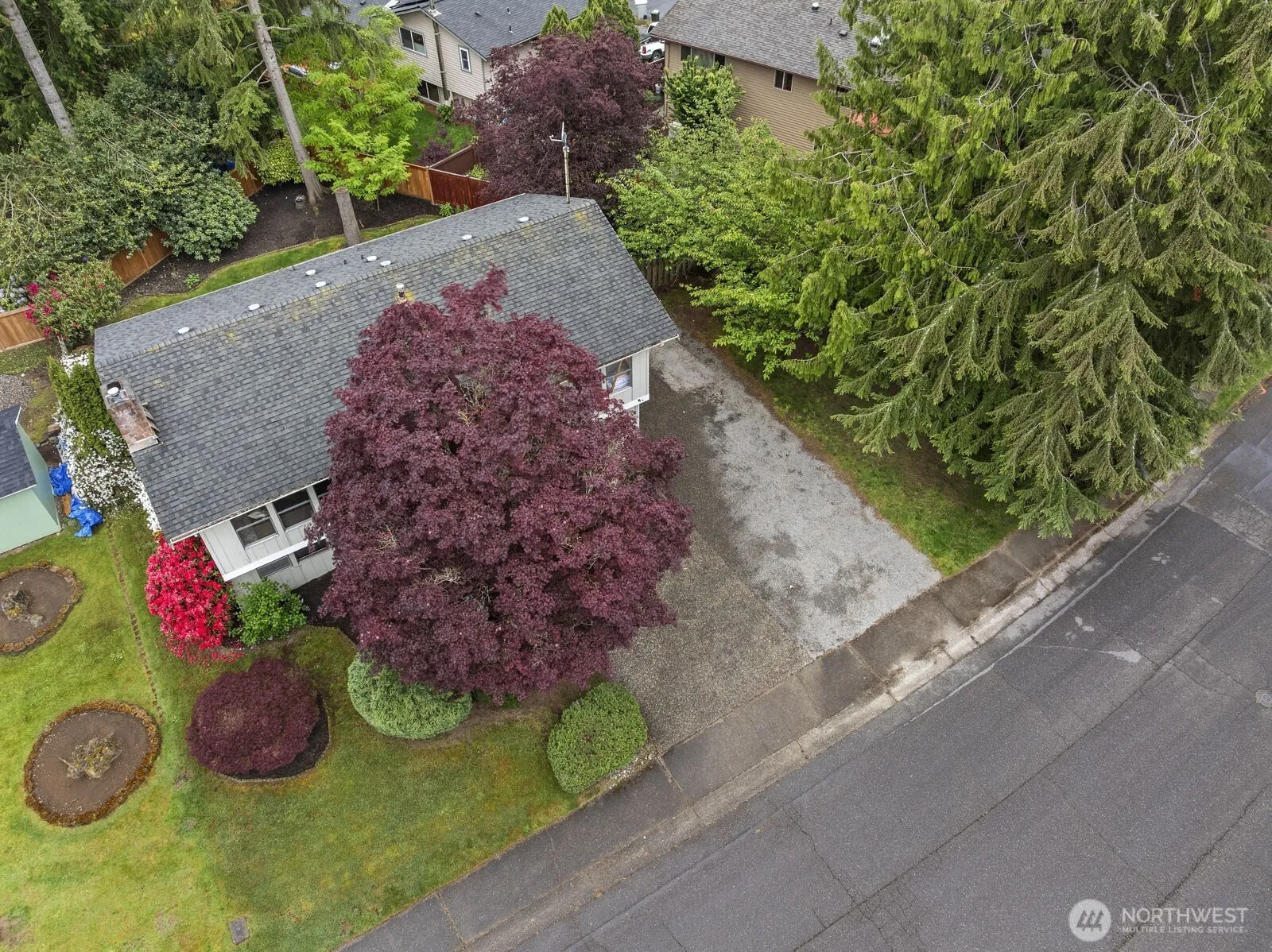Property photo for 15607 129th Place Se, Renton photo 2