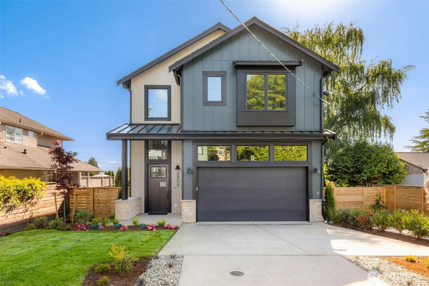 Property photo for 2809 12th Avenue W, Seattle