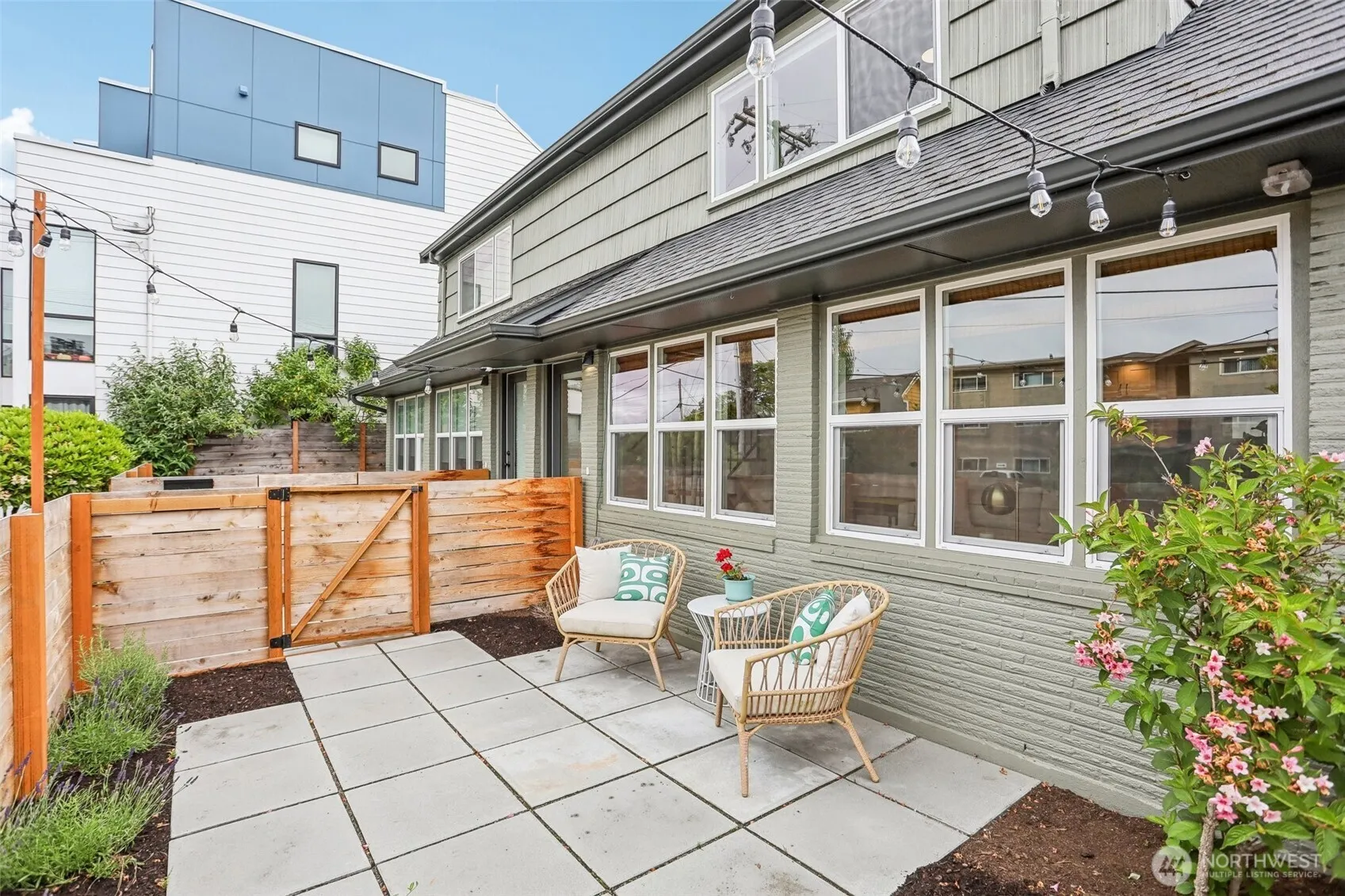 Property photo for 3856 Beach Drive Sw, Seattle photo 5