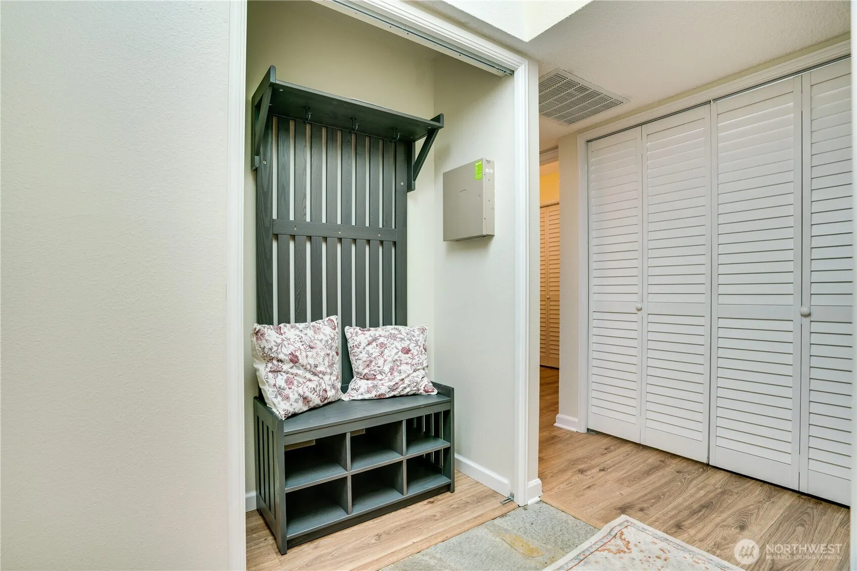 Property photo for 1372 Bel Air Road #18, Tacoma photo 5