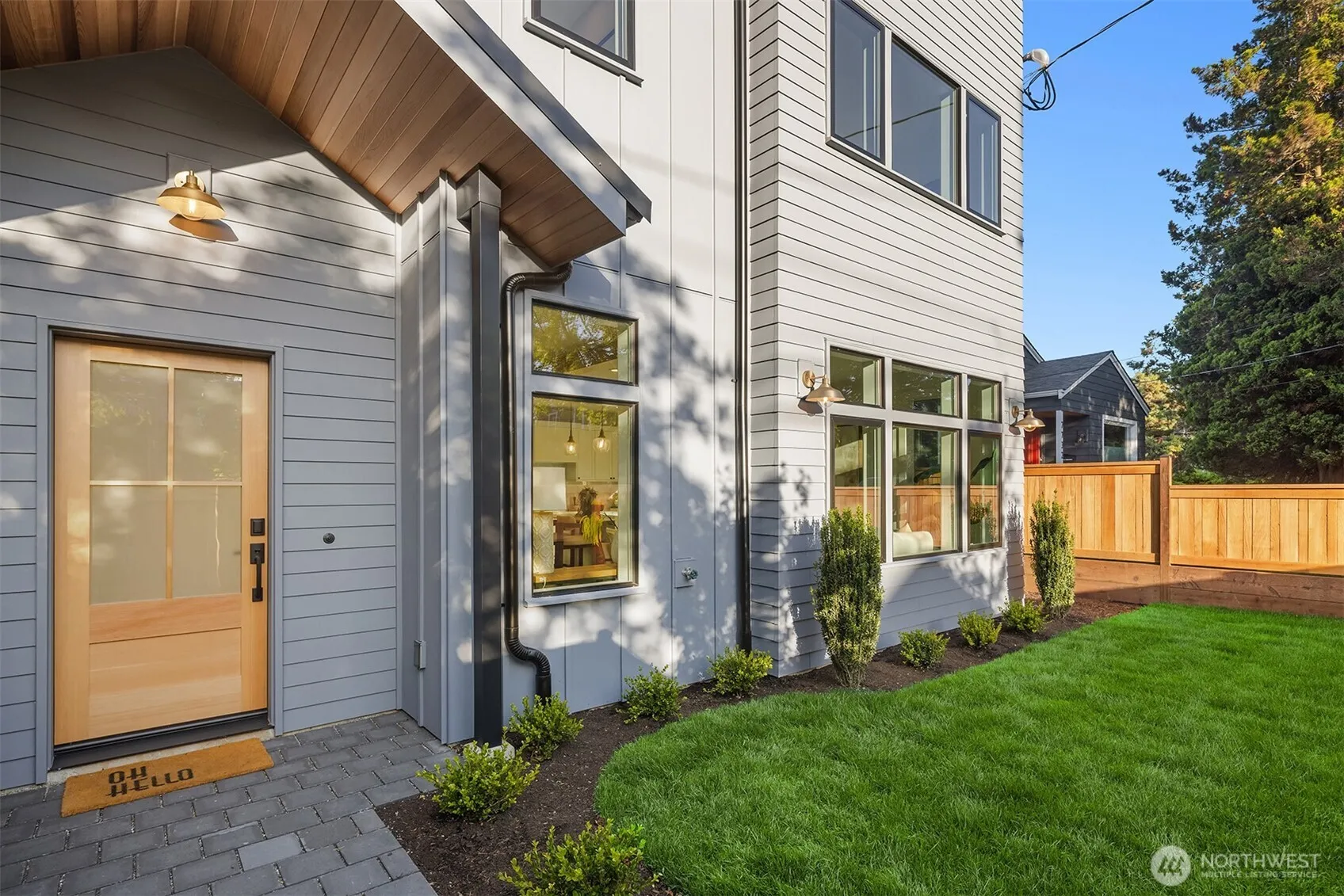Property photo for 7736 30th Avenue Nw, Seattle photo 2