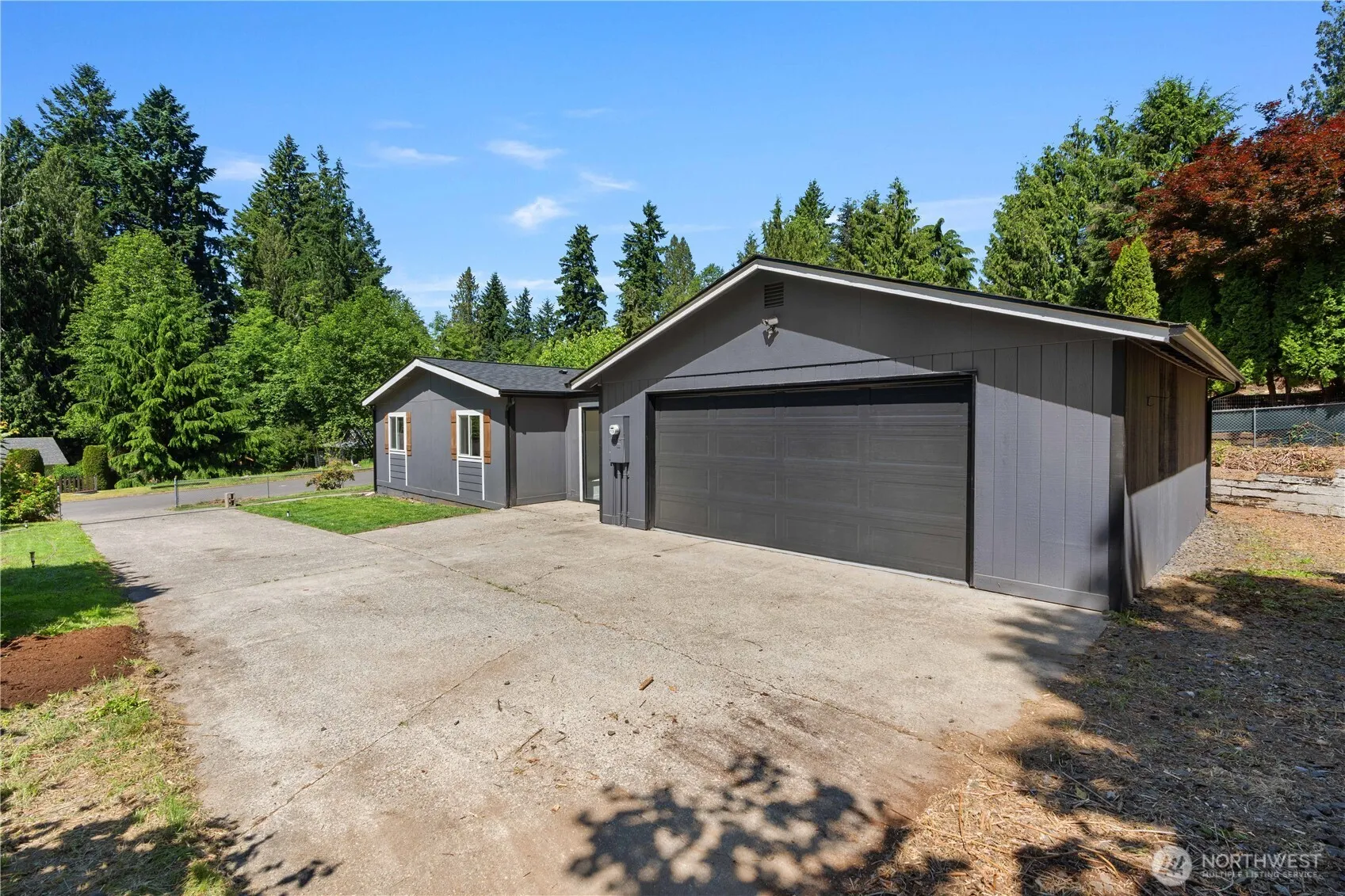 Property photo for 5702 Hollis Drive Se, Olympia photo 2