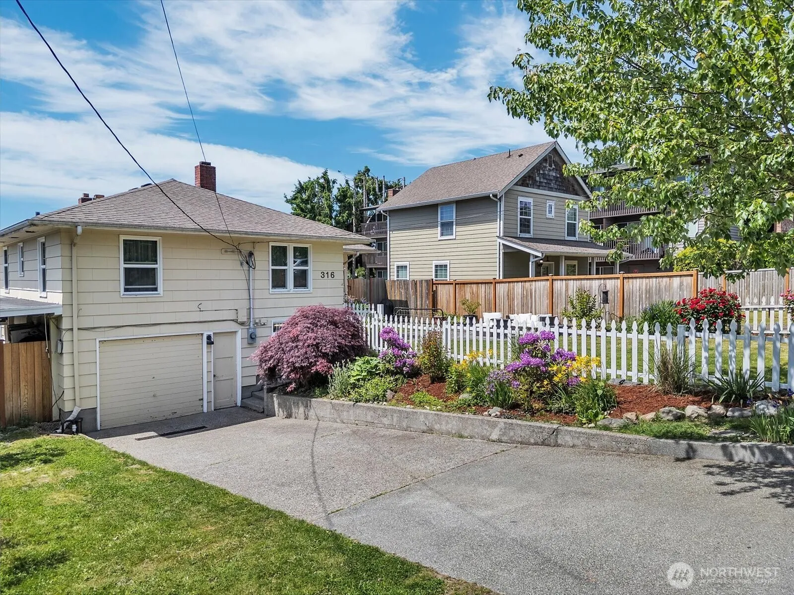 Property photo for 316 Avenue J, Snohomish photo 4