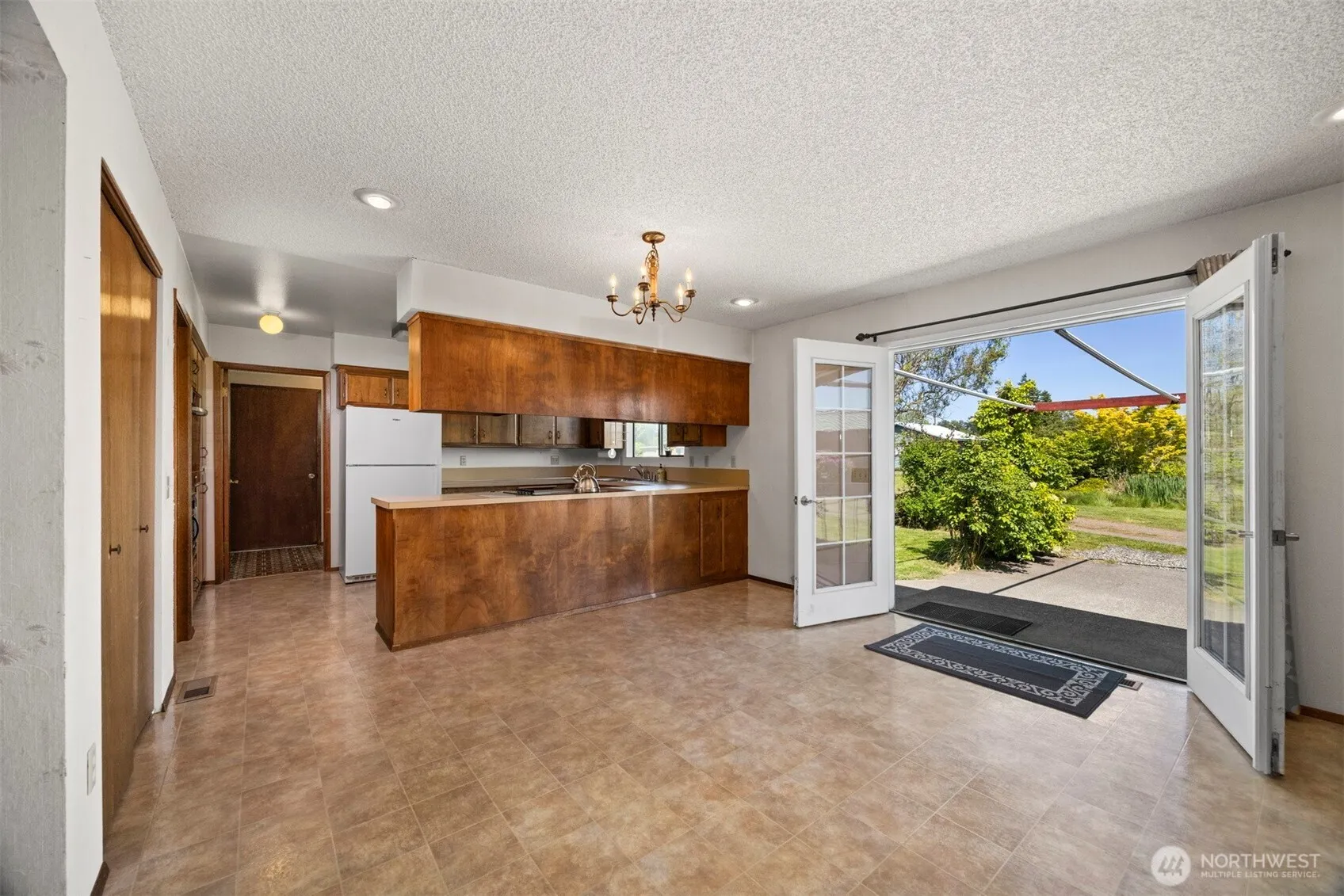 Property photo for 1119 Sunset Avenue, Bellingham photo 3