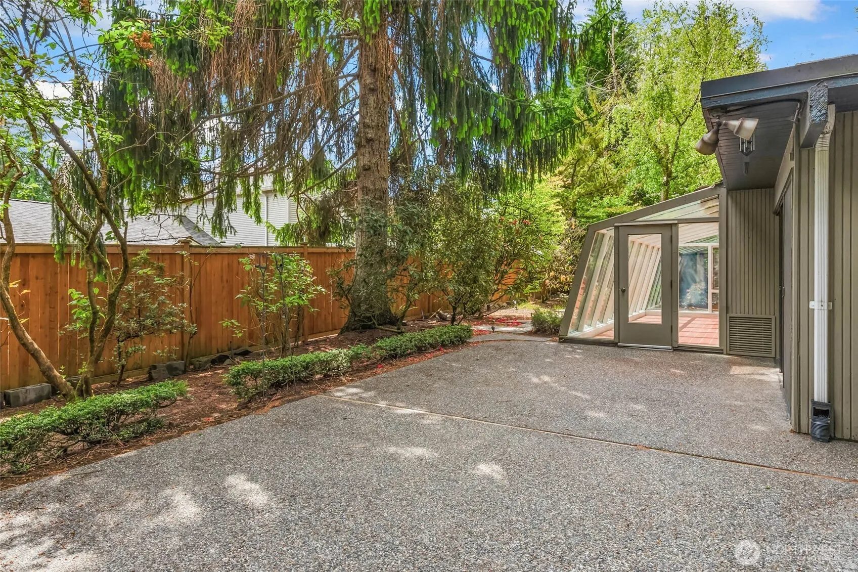 Property photo for 7633 Ne 123rd Street, Kirkland photo 5