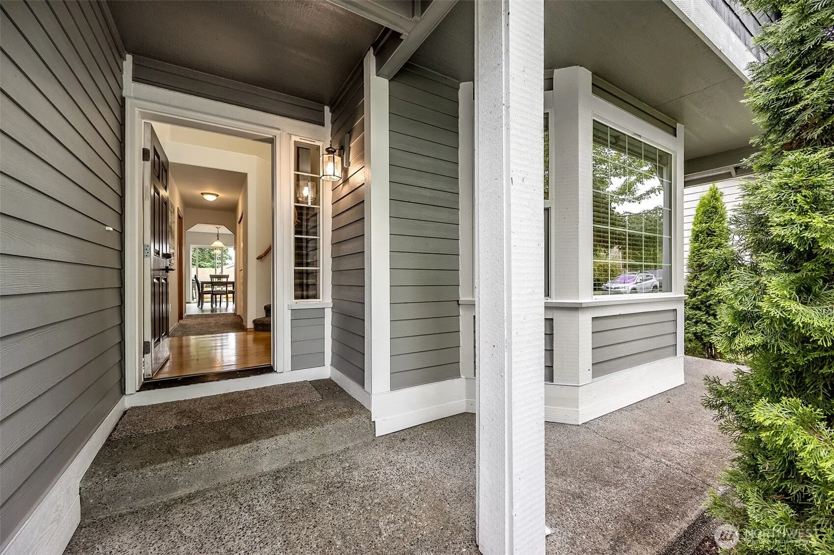 Property photo for 6712 Se 5th Street, Renton photo 2