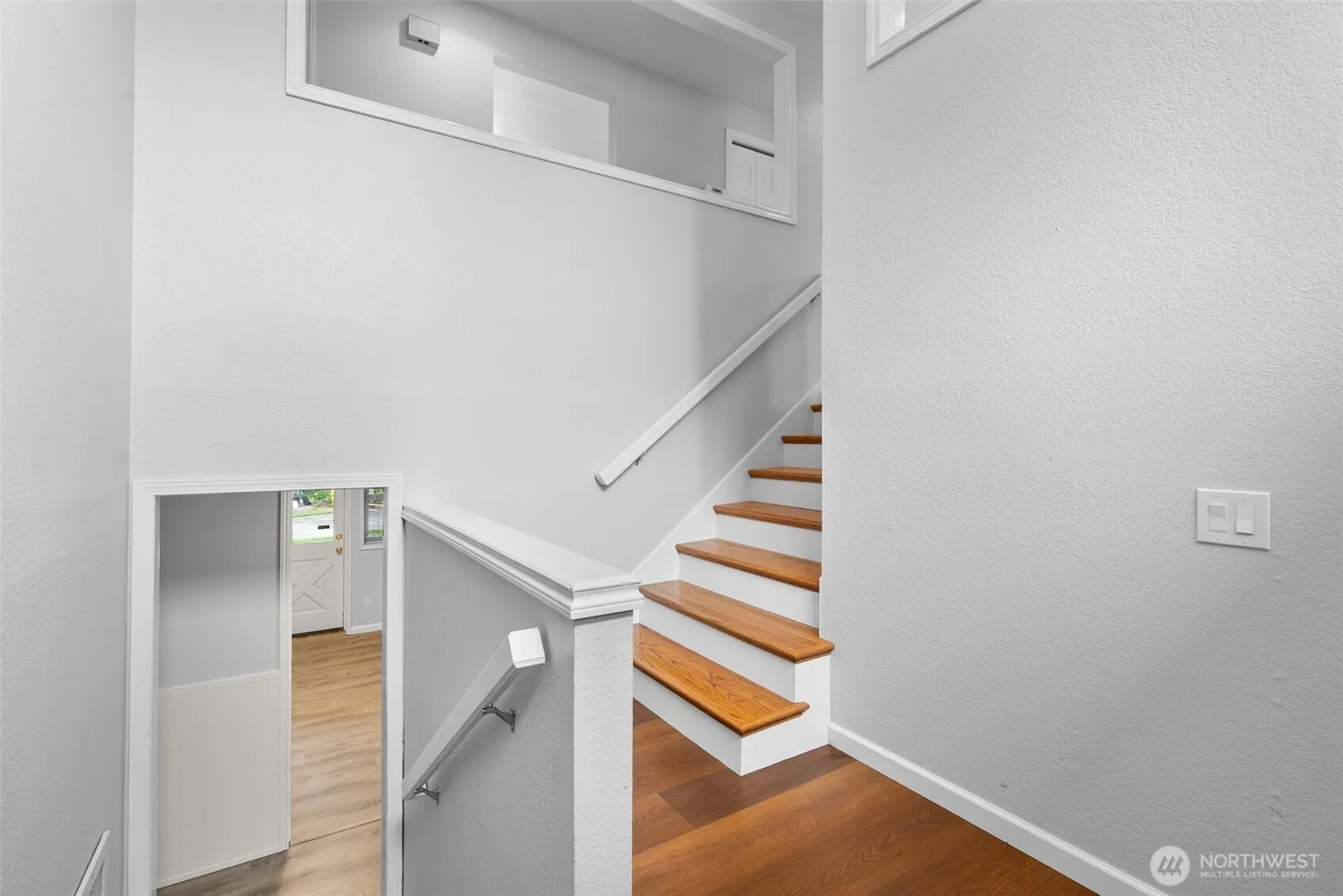 Property photo for 13304 S 248th Place, Kent photo 5