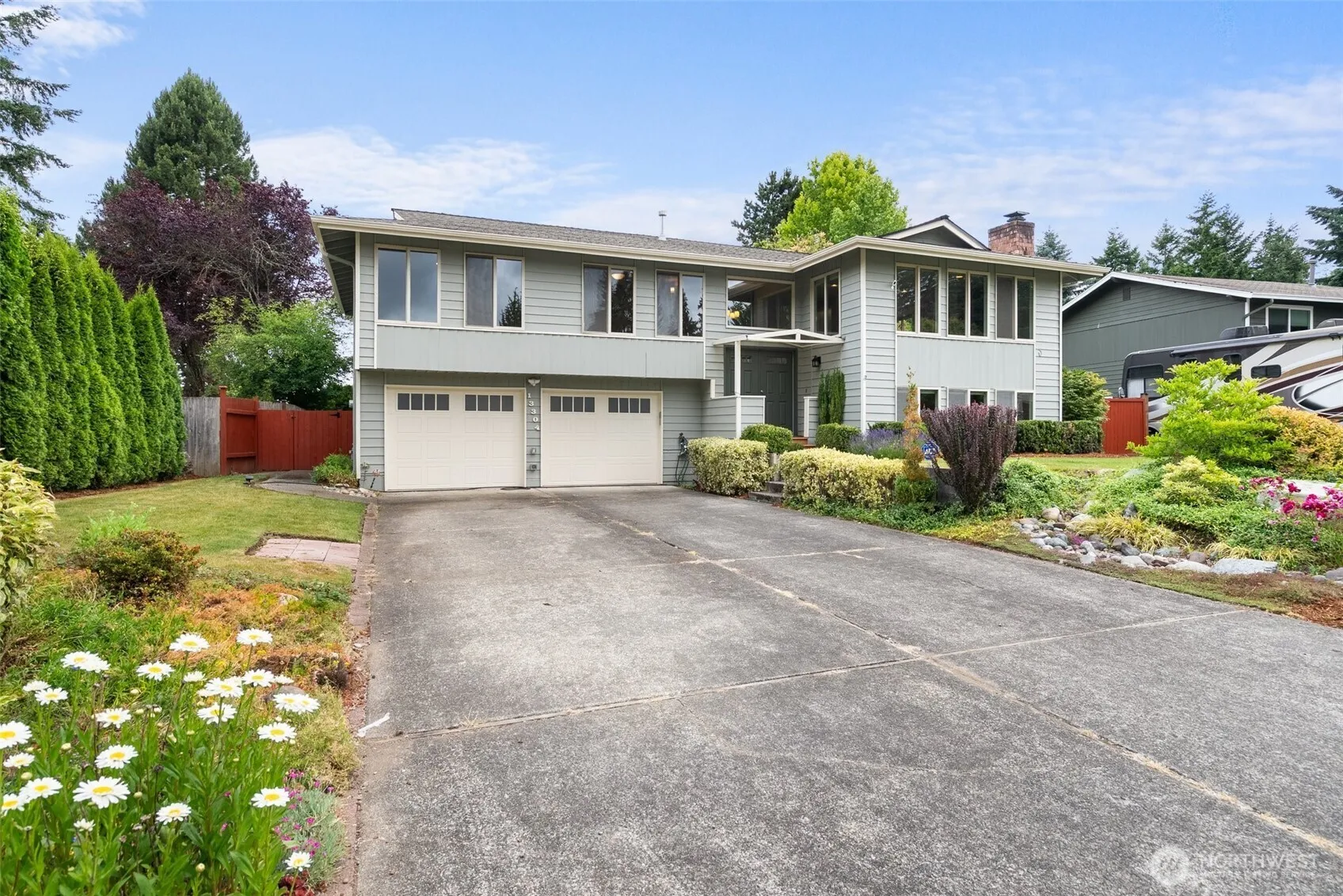 Property photo for 13304 S 248th Place, Kent