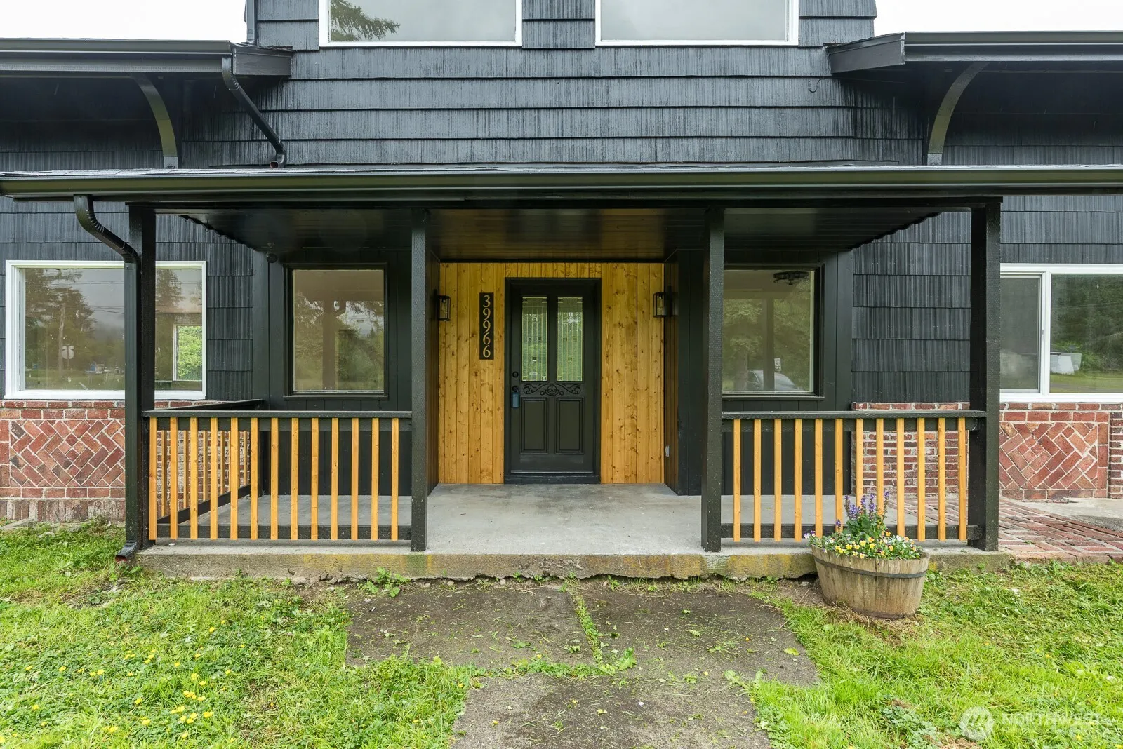 Property photo for 39966 Cape Horn Road, Birdsview photo 3