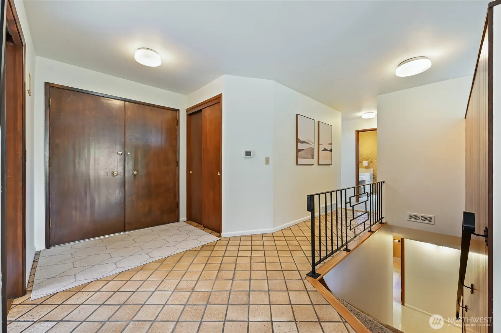 Property photo for 13517 Northshire Road Nw, Seattle photo 4