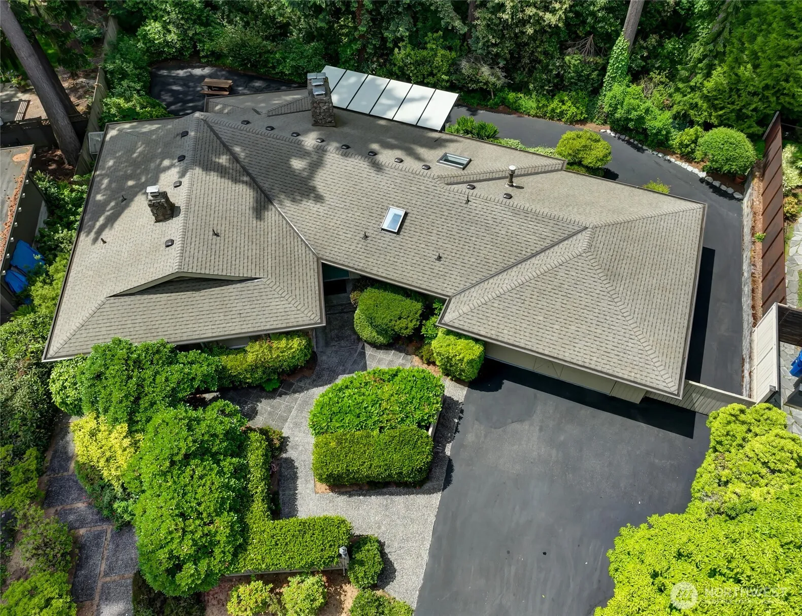 Property photo for 13517 Northshire Road Nw, Seattle photo 2