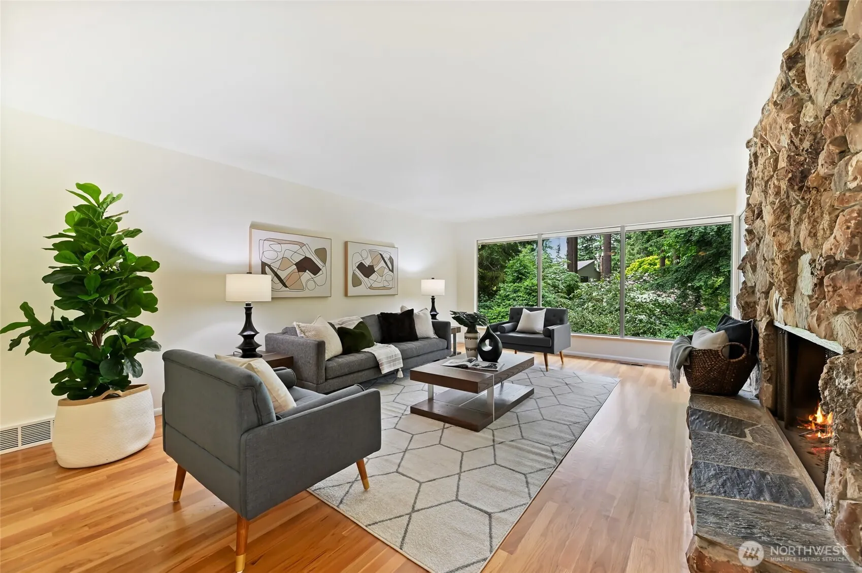 Property photo for 13517 Northshire Road Nw, Seattle photo 5