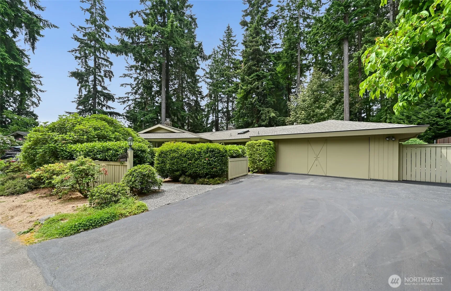 Property photo for 13517 Northshire Road Nw, Seattle