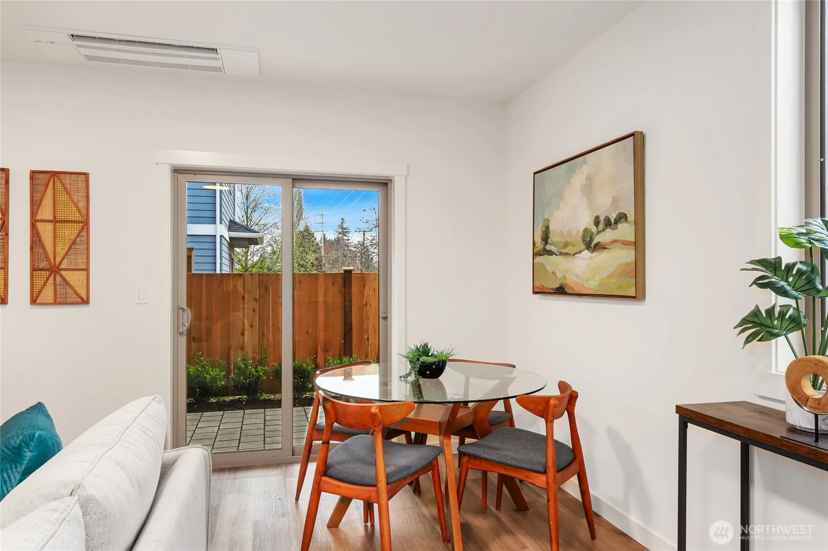 Property photo for 9617 Fremont Avenue N, Seattle photo 5