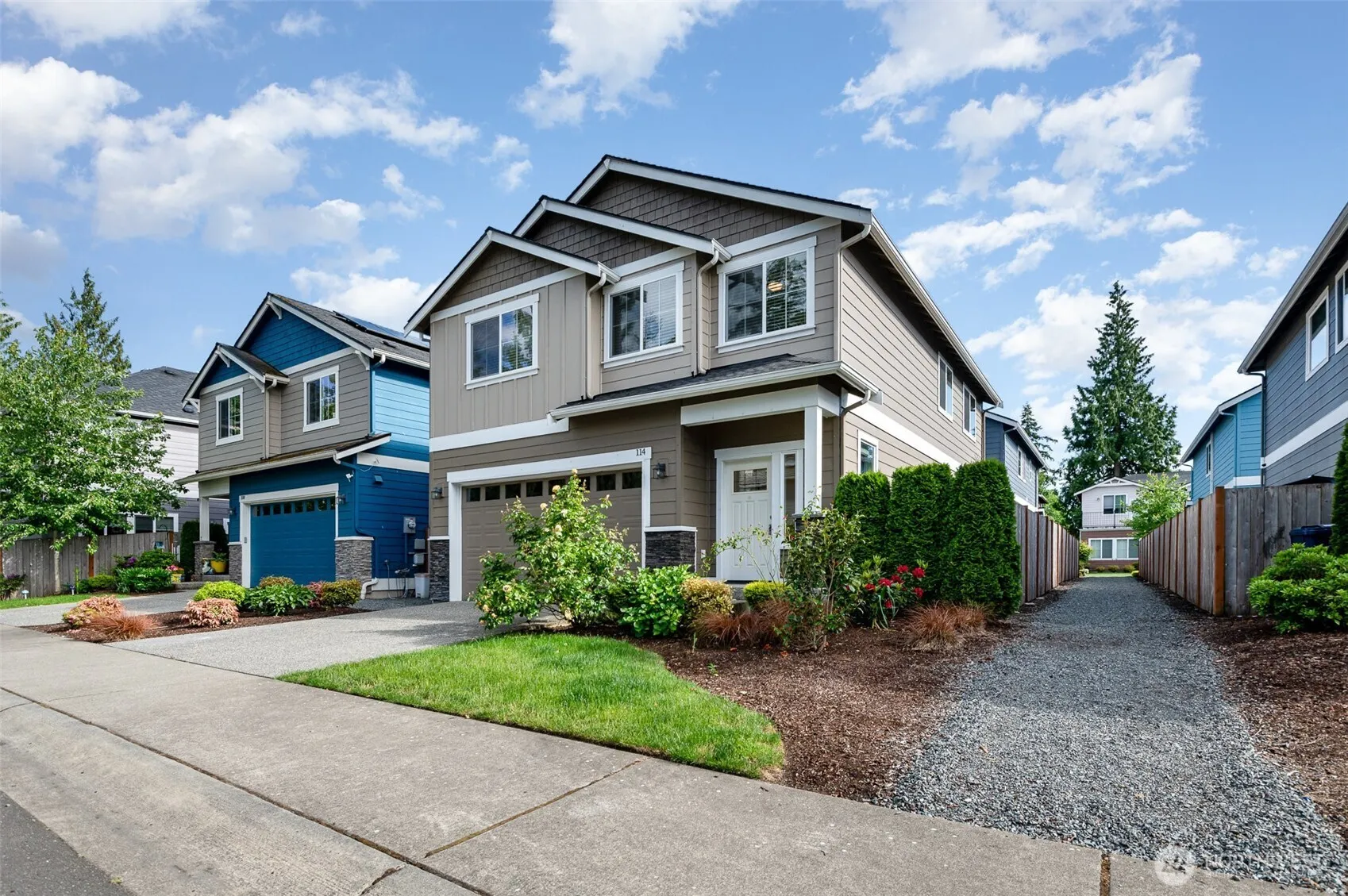Property photo for 114 160th Place Sw, Lynnwood photo 2