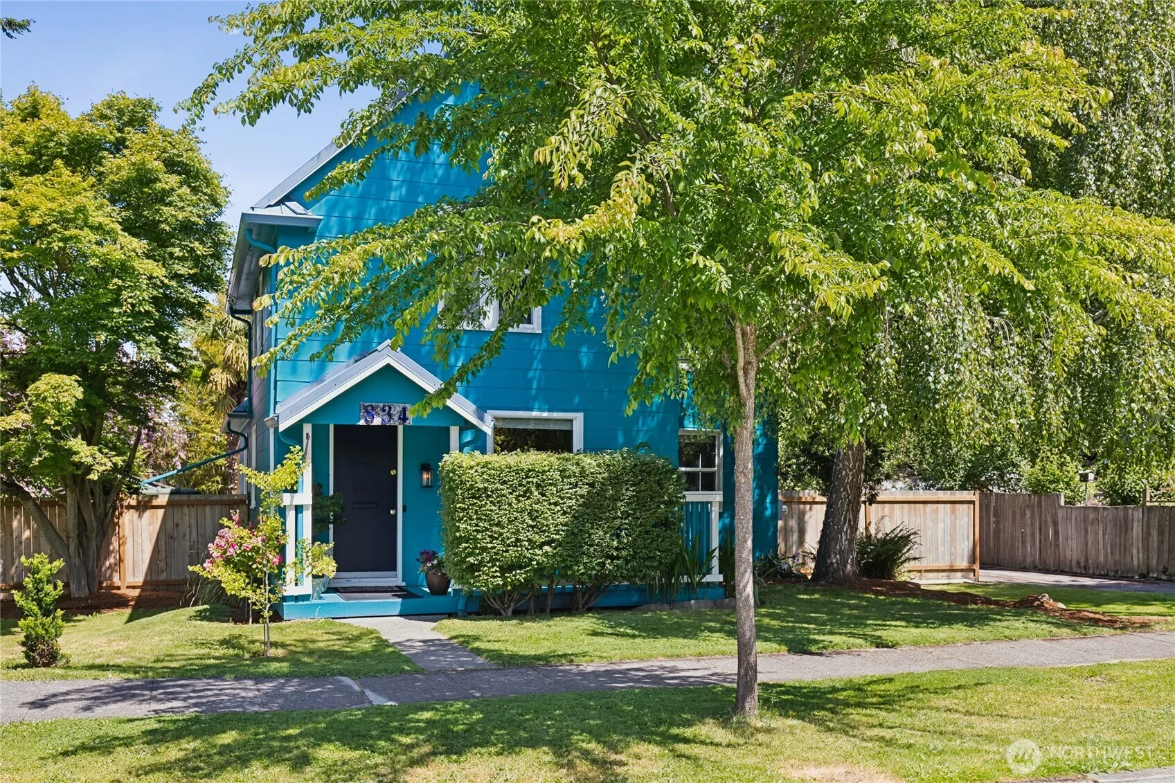 Property photo for 834 S Rose Street, Seattle