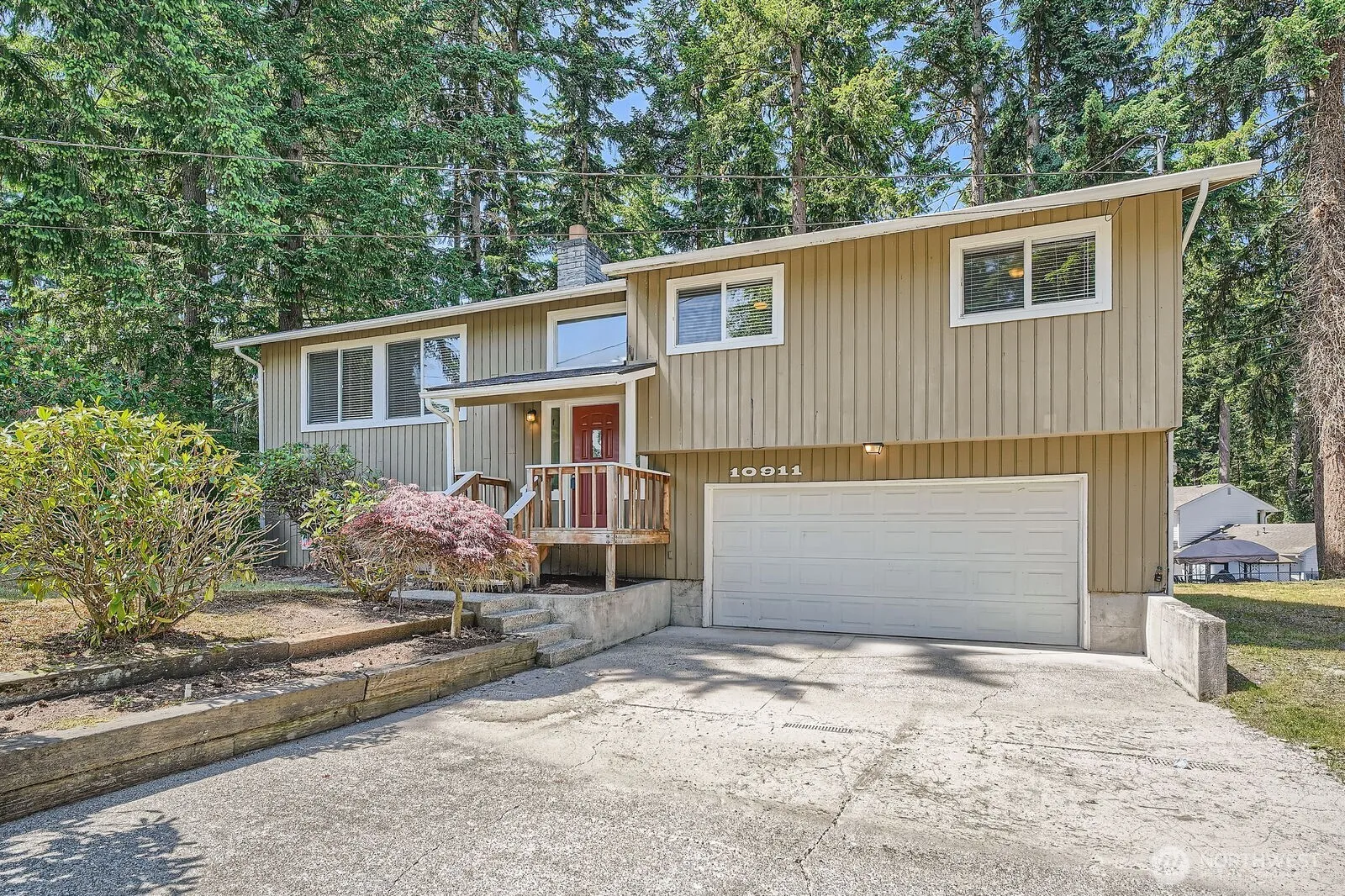 Property photo for 10911 150th Street Ct E, Puyallup photo 2