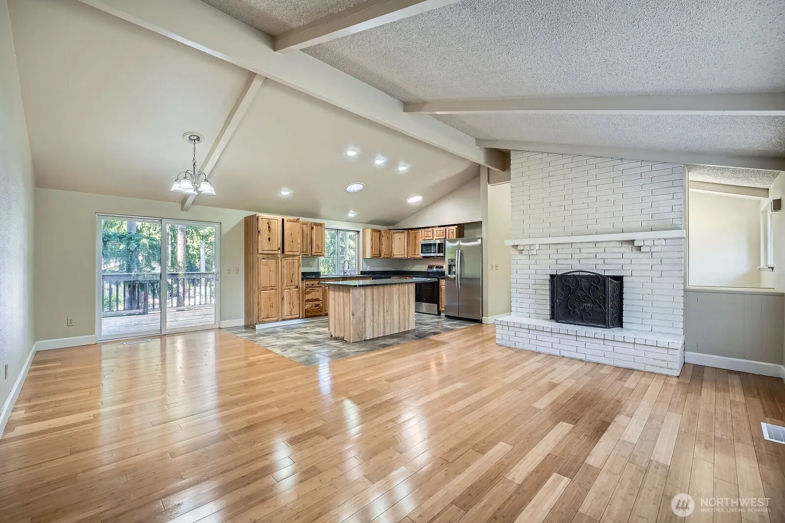 Property photo for 10911 150th Street Ct E, Puyallup photo 4
