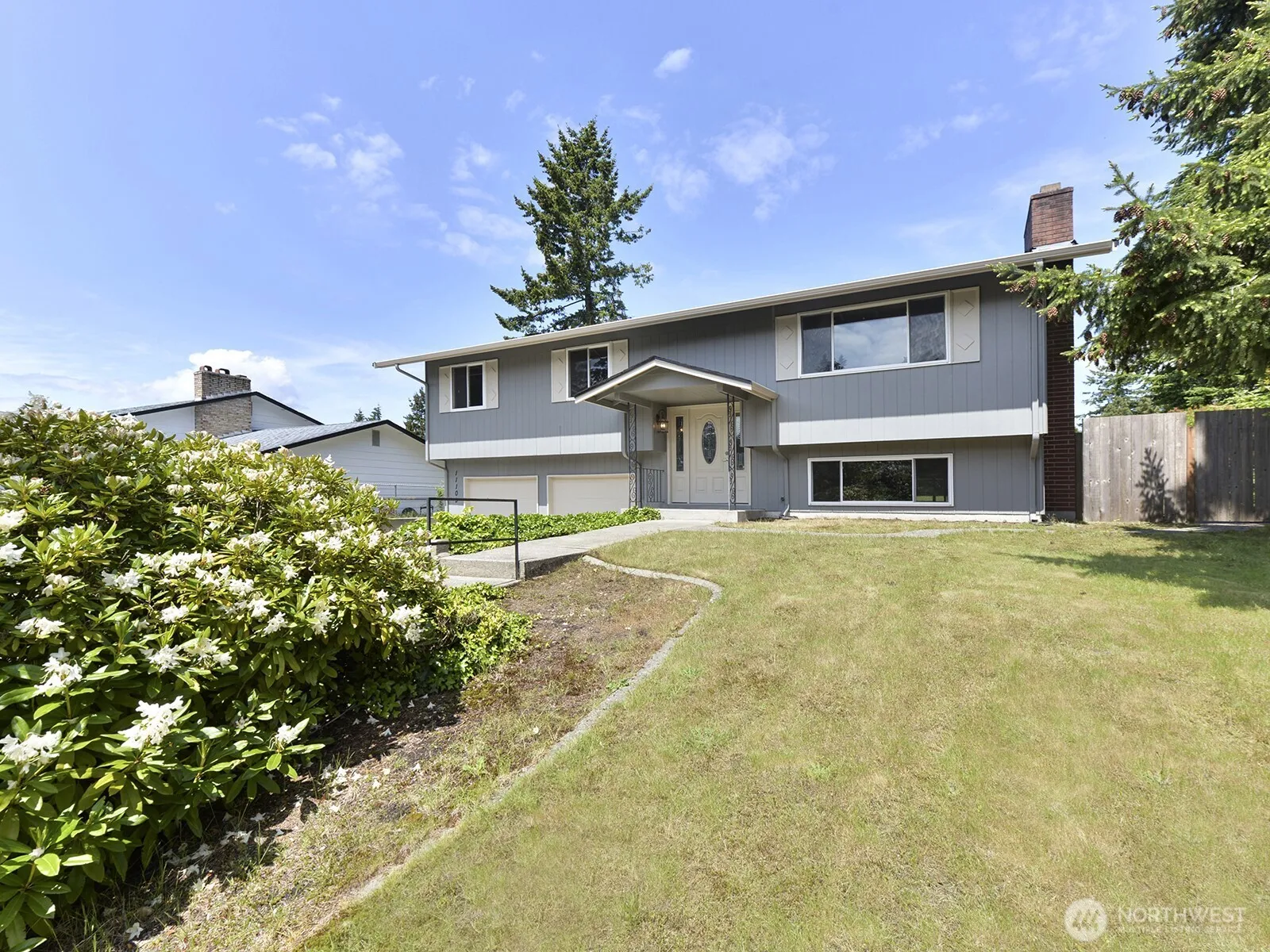 Property photo for 11109 108th Street Sw, Tacoma photo 2