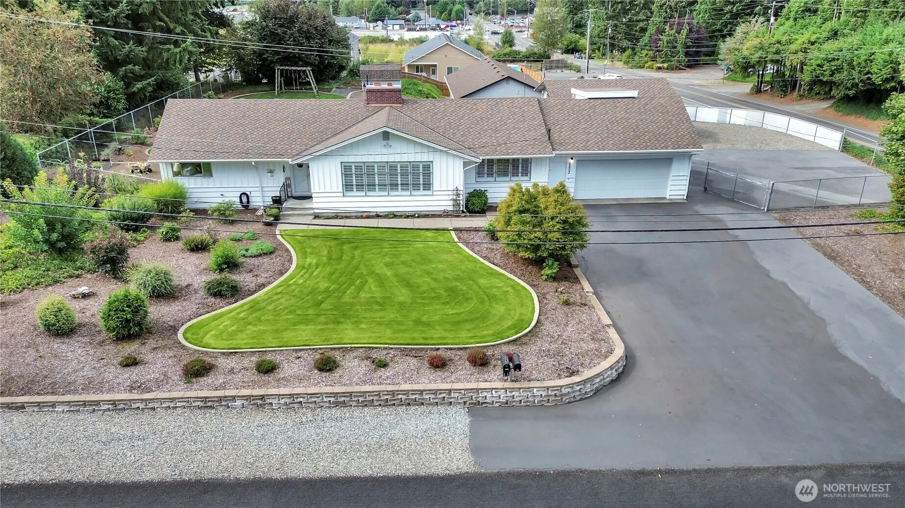 Property photo for 8402 57th Avenue E, Puyallup photo 2