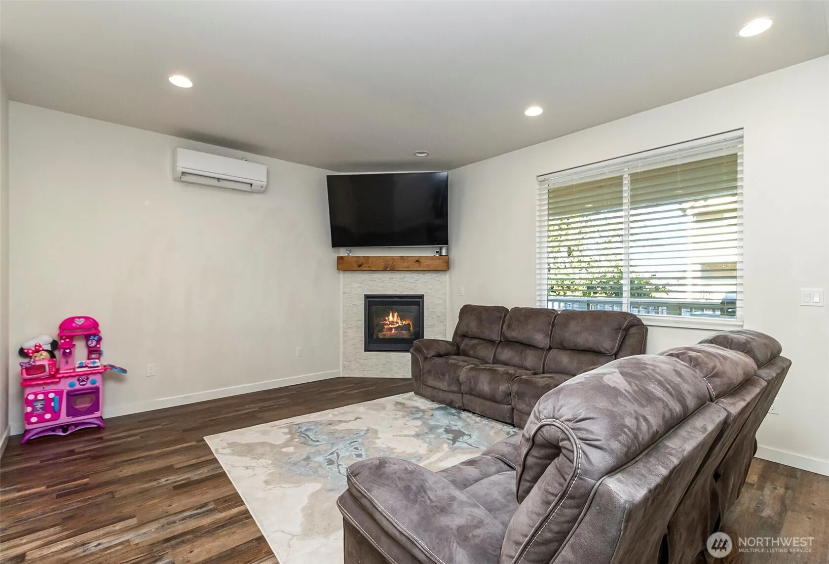 Property photo for 1607 Austin Avenue, Snohomish photo 5