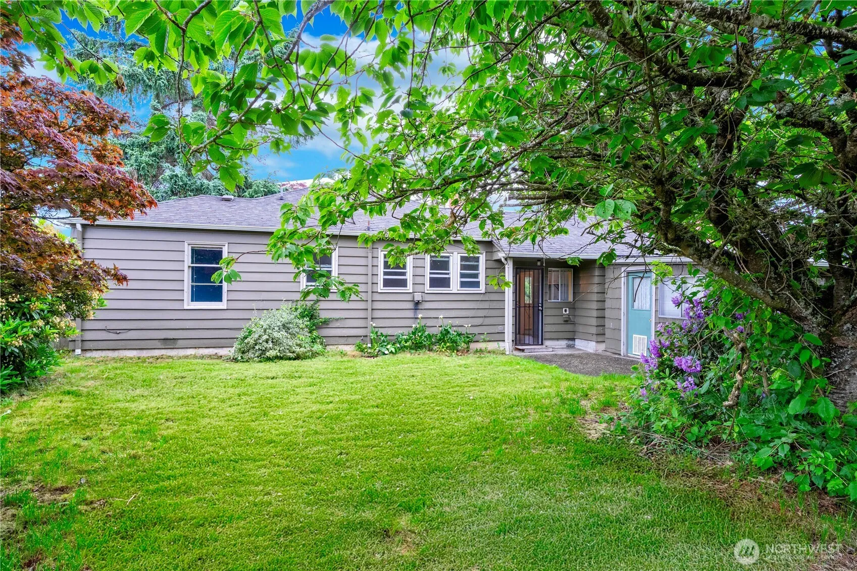 Property photo for 1026 E Guiberson Street, Kent