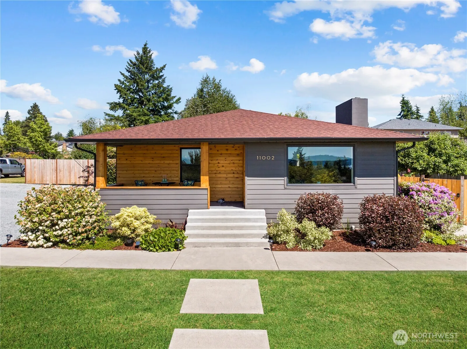 Property photo for 11002 22nd Avenue Sw, Seattle
