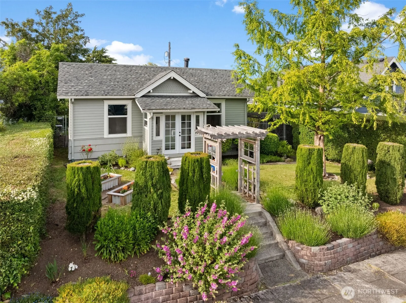 Property photo for 515 S 57th Street, Tacoma photo 4