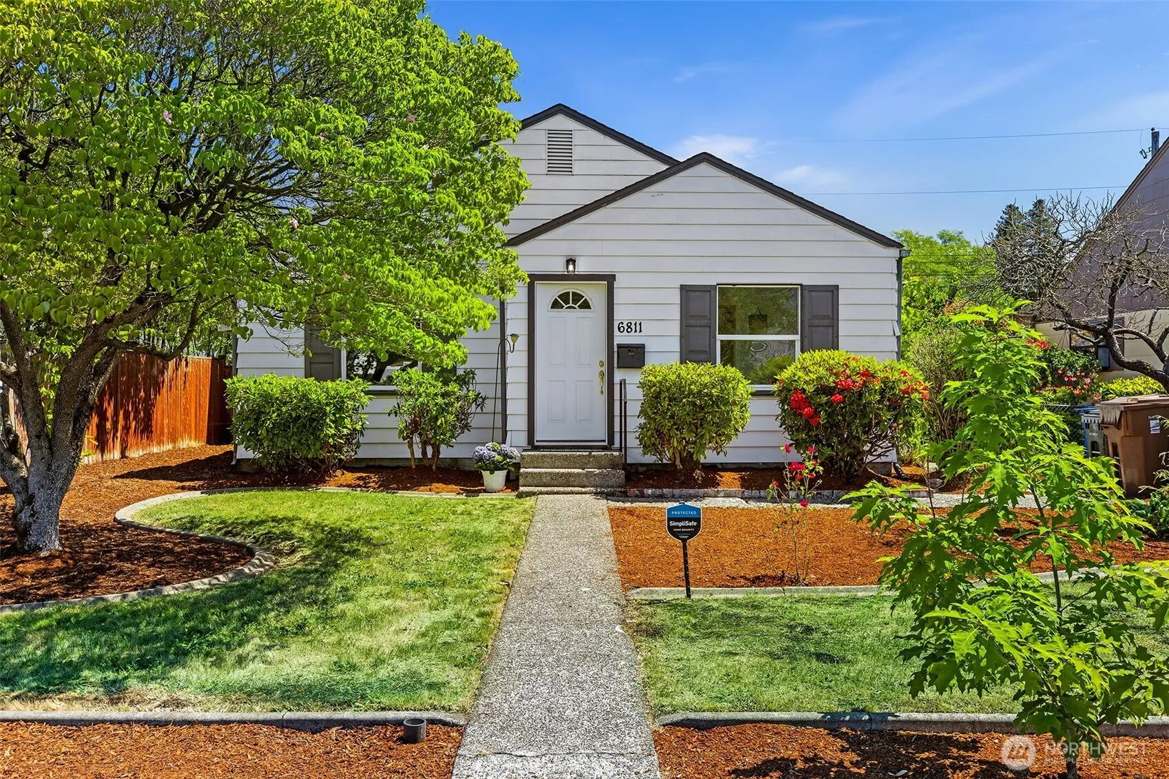 Property photo for 6811 S Oakes Street, Tacoma photo 3
